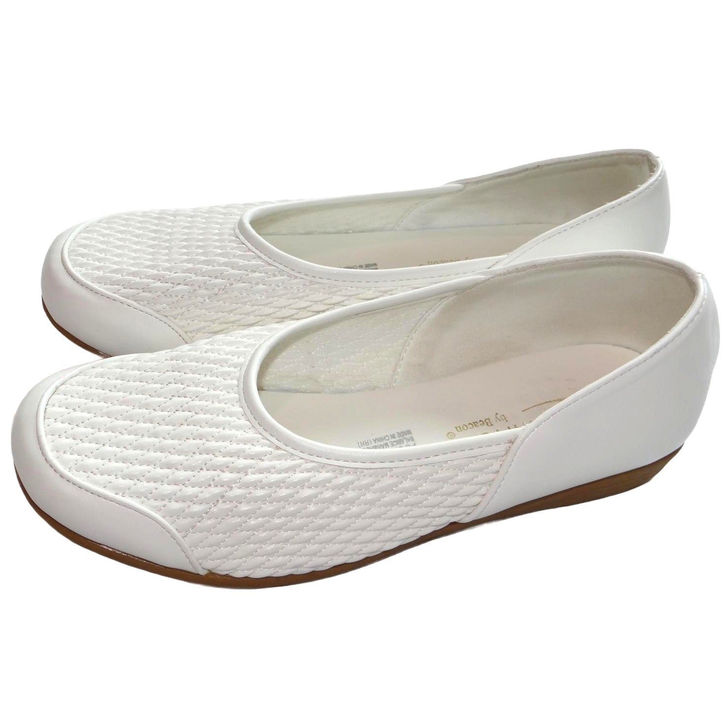 Stretch'n Form by Beacon Women's White Quilted Flats size 7.5