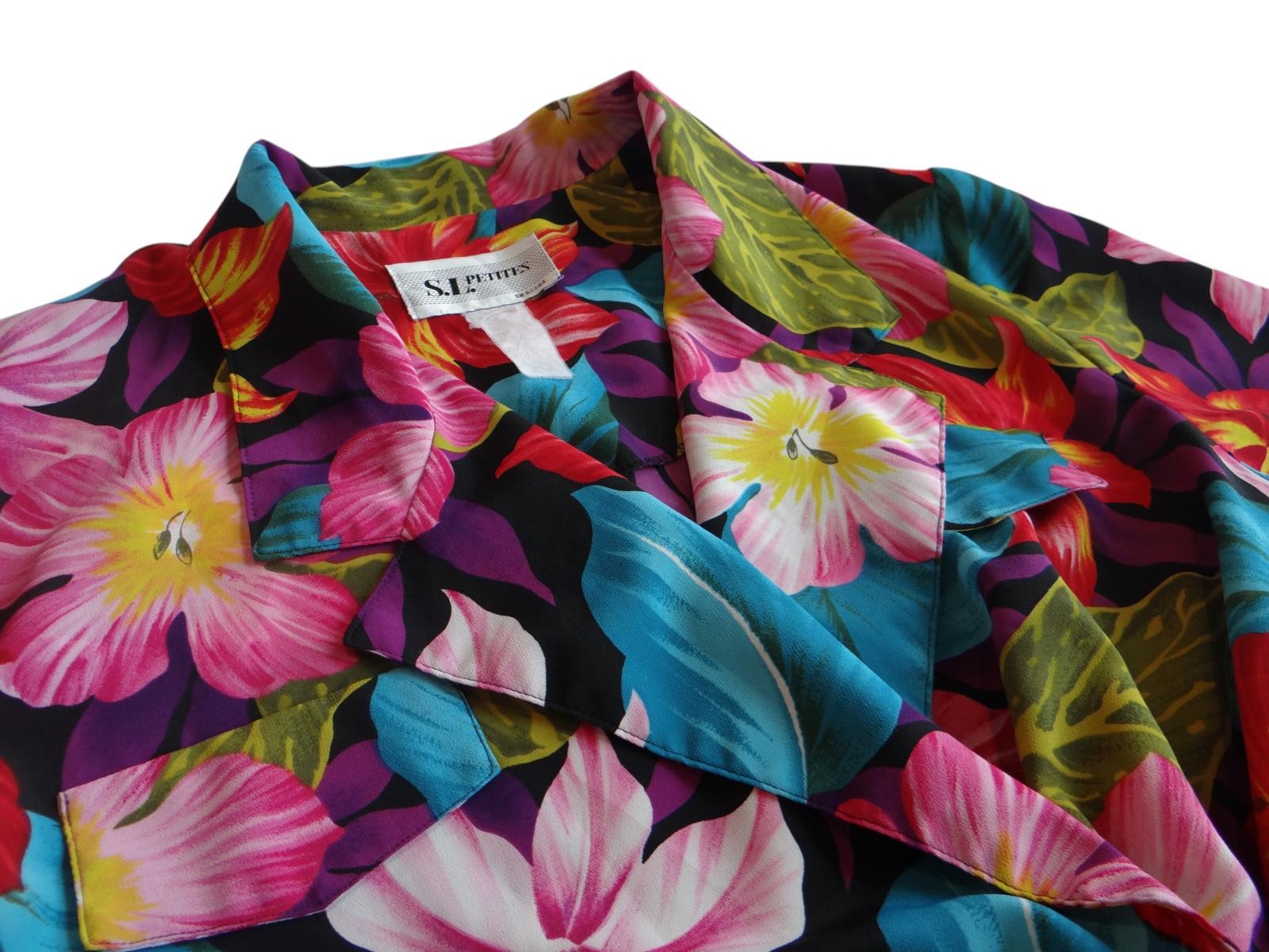 Vintage S.L. Petites Floral Short Dress – Vibrant Tropical Style