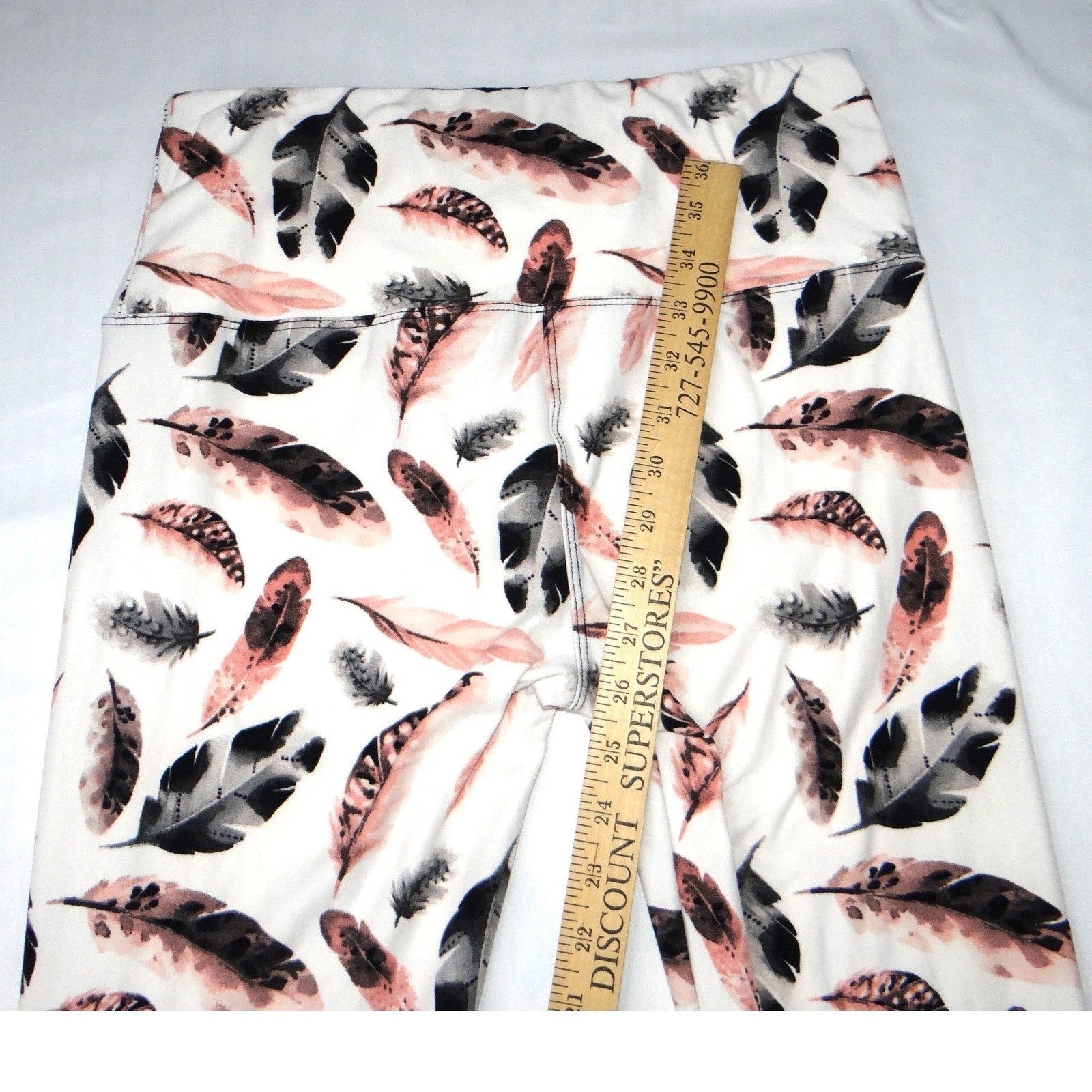 Leggings Depot Plus Size Feather Print High Waisted Athletic Leggings