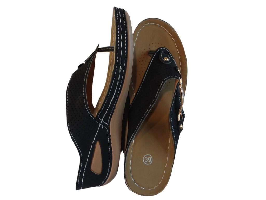 Stylish Women's Black Flip-Flop Sandals with Decorative Buckle