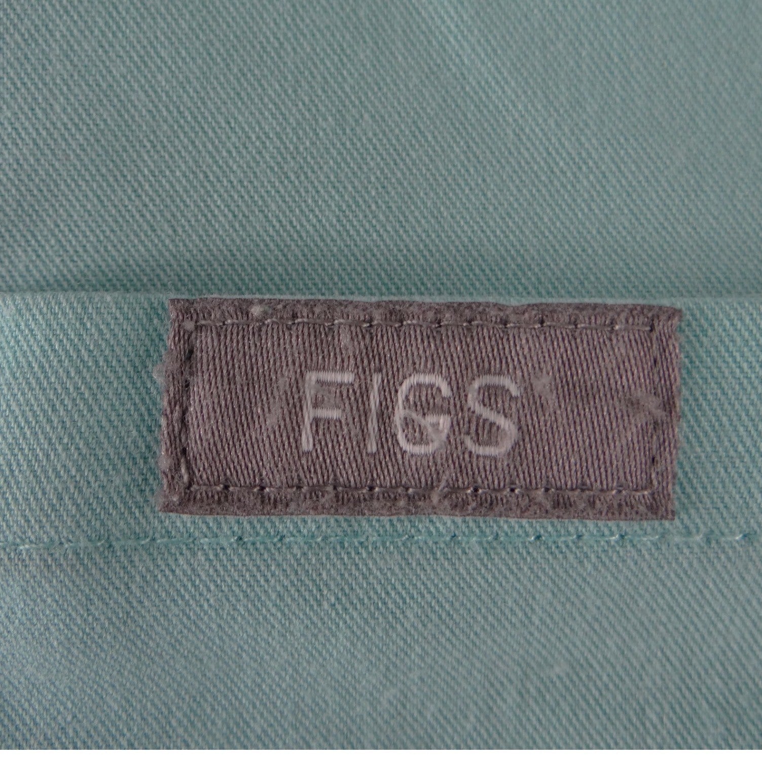 FIGS Technical Collection Women XS V-Neck Scrub Top Seafoam Green Short Sleeve