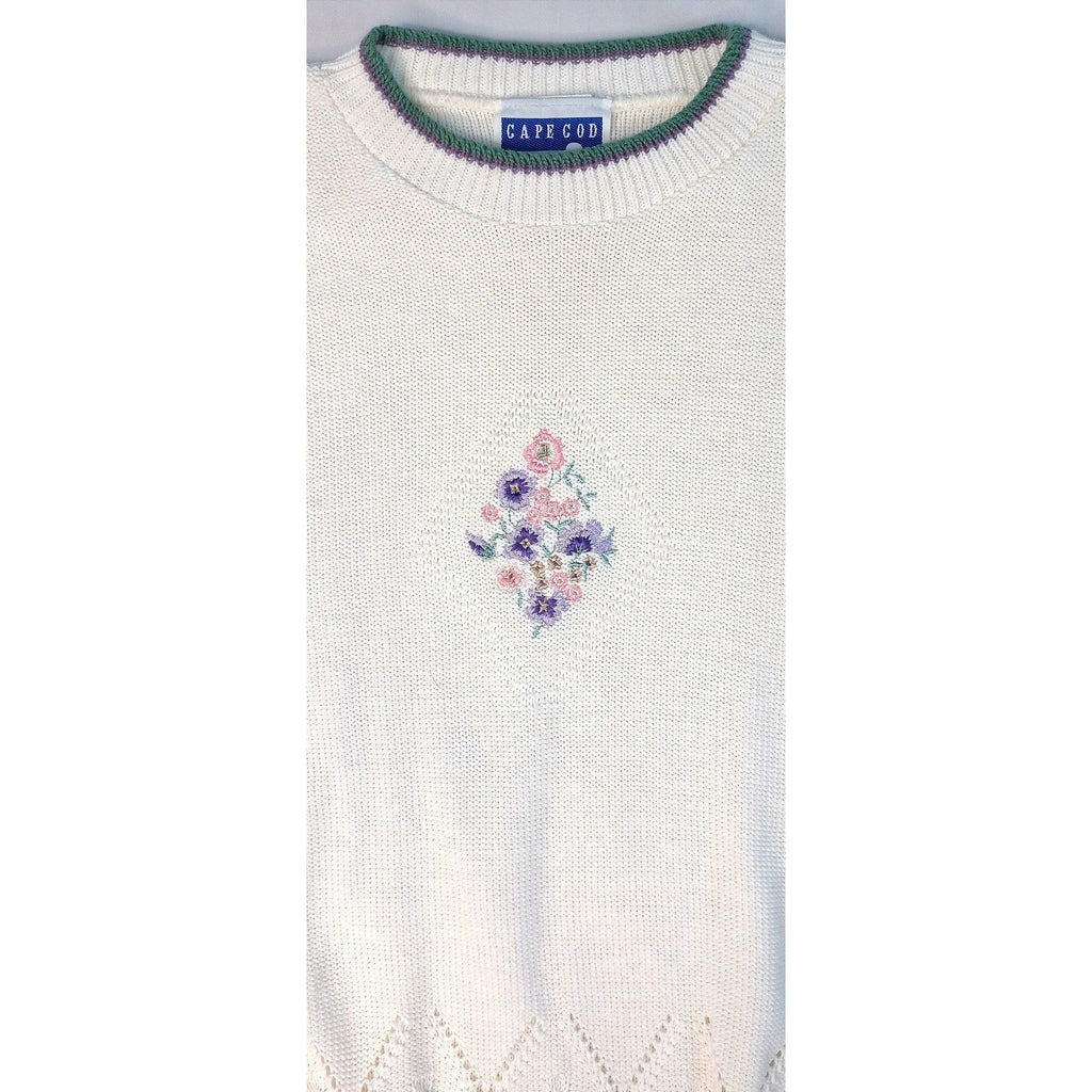 Cape Cod Sportswear Women's Cream Floral Embroidered Knit Sweater Medium