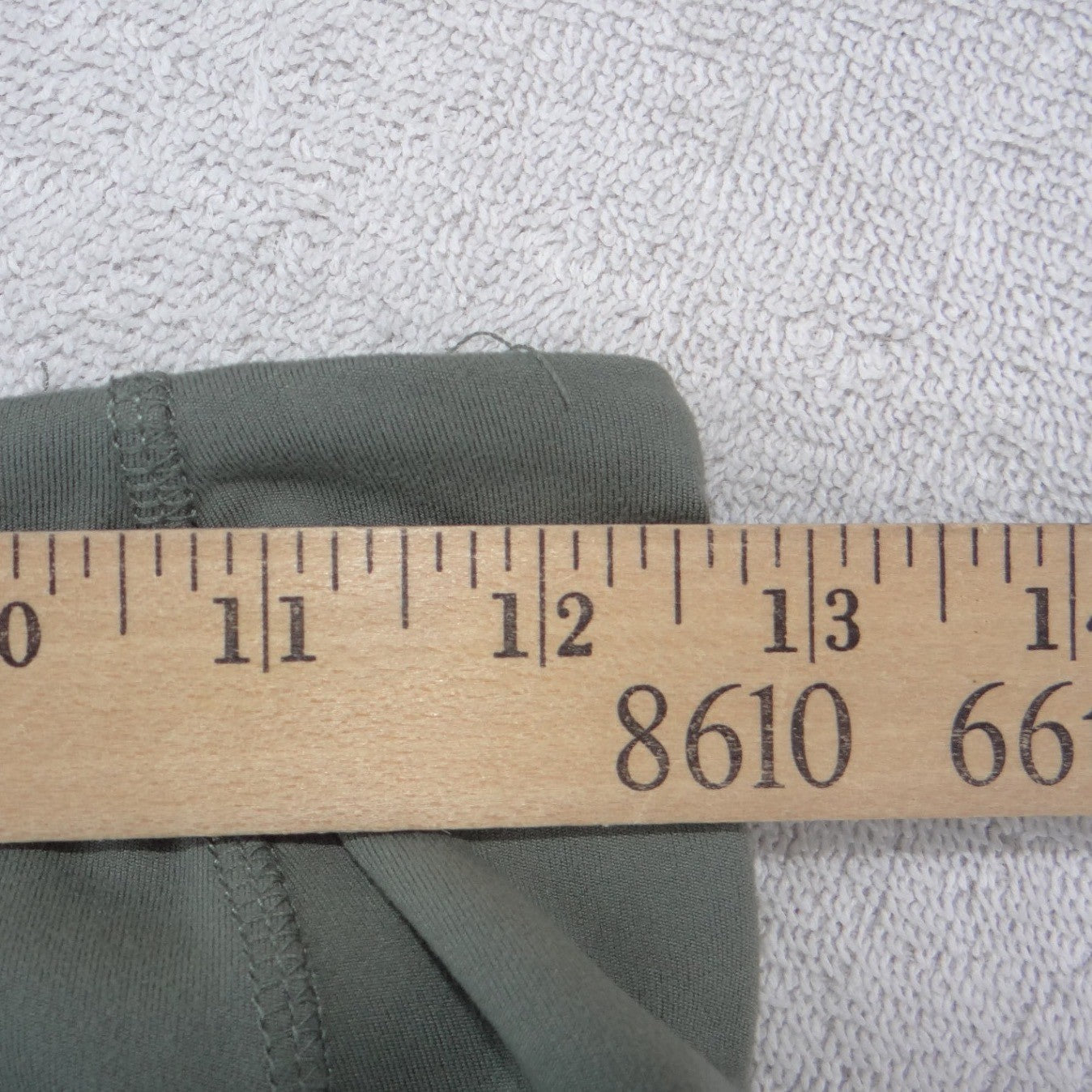 Danskin Womens Sage Green High Waisted Side Pocket Leggings Size Medium