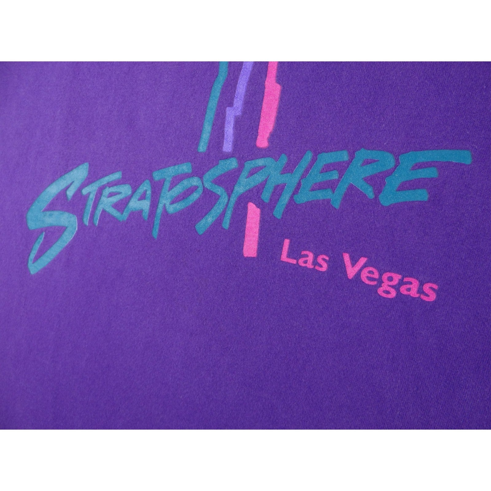 Vintage Stratosphere Las Vegas Graphic T Shirt Purple Fruit of the Loom XL