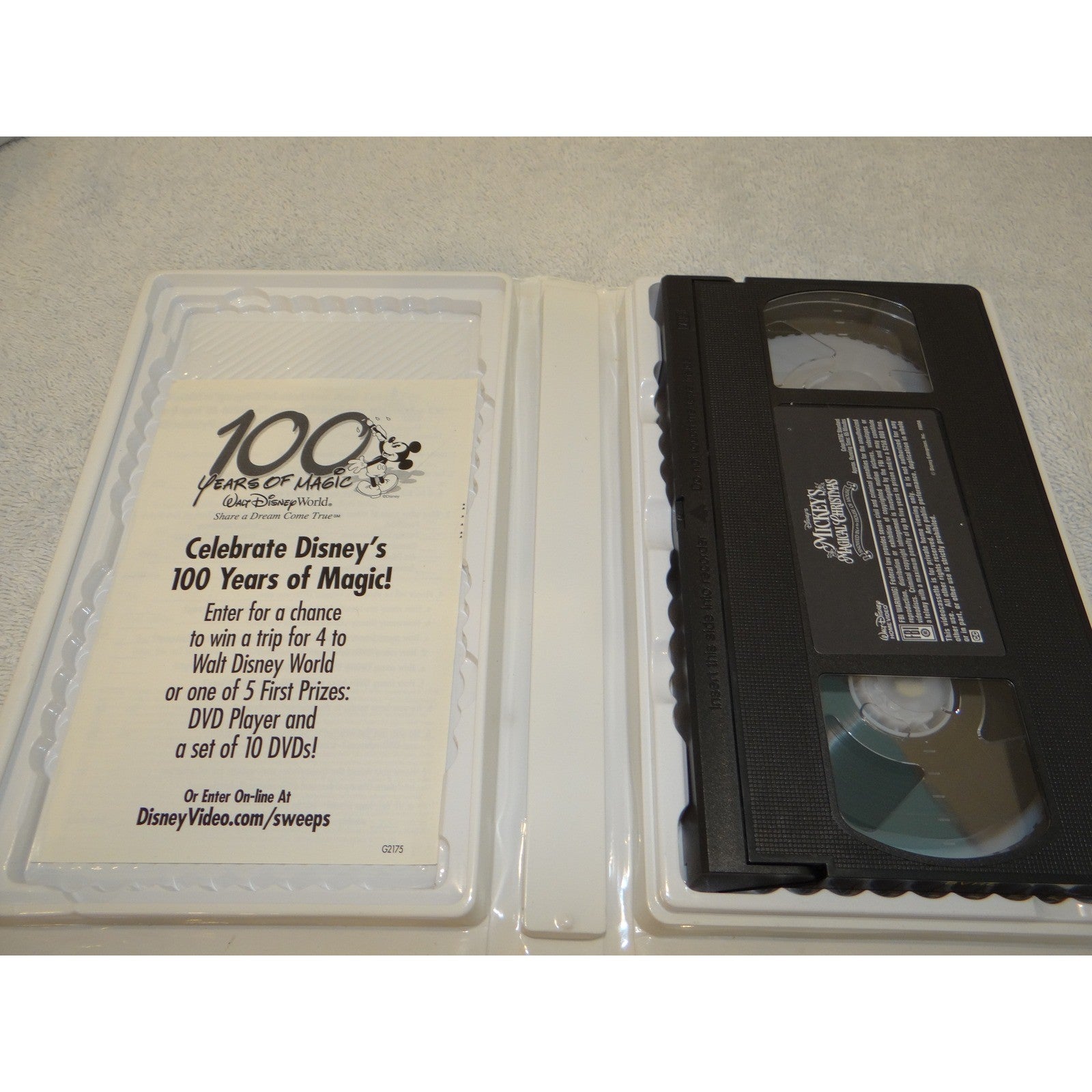 Disney Mickey's Magical Christmas Snowed in at the House of Mouse VHS 2001 G