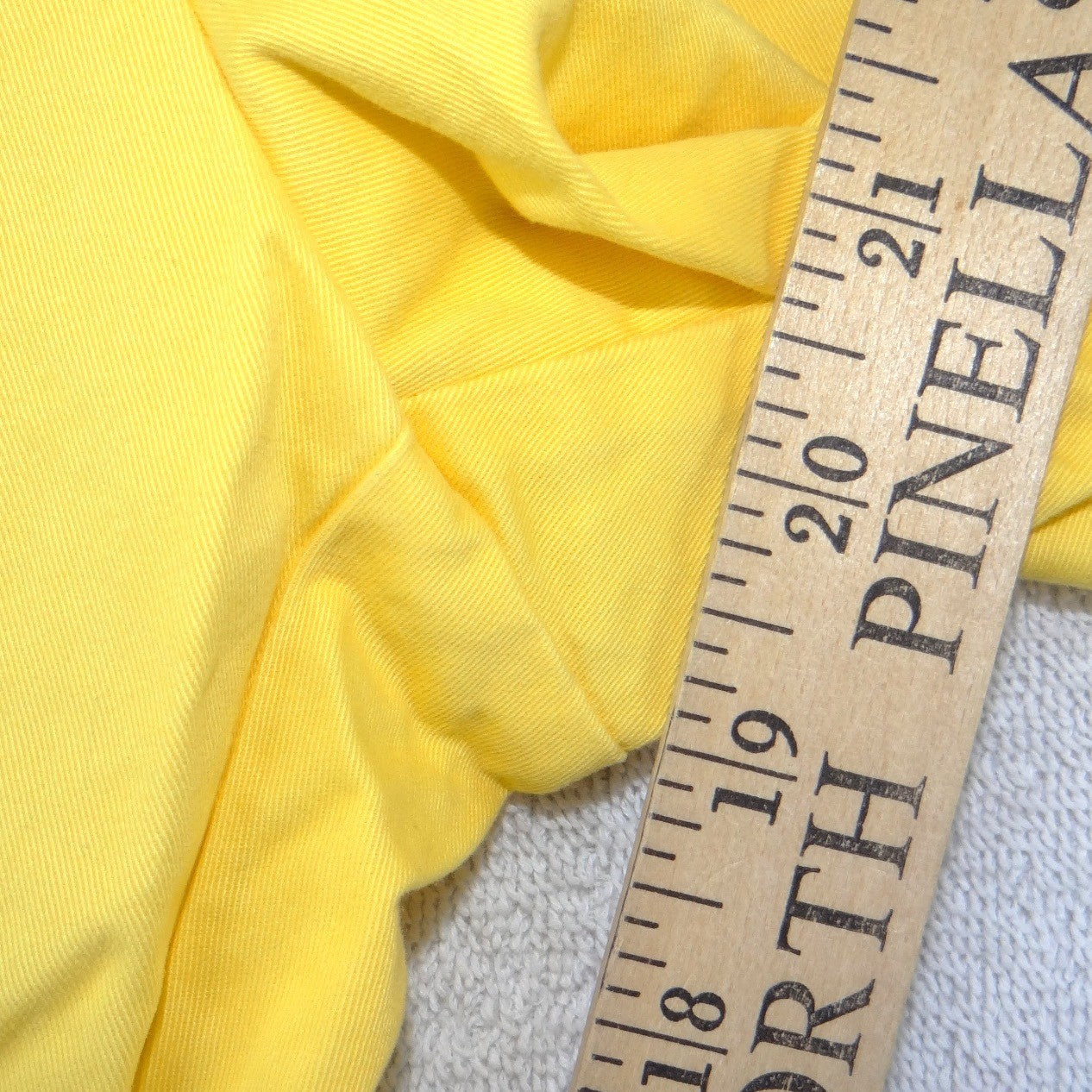 Kim Rogers Womens Yellow Scalloped Hem Cropped Pants Side Zip Size 12 Mid Rise
