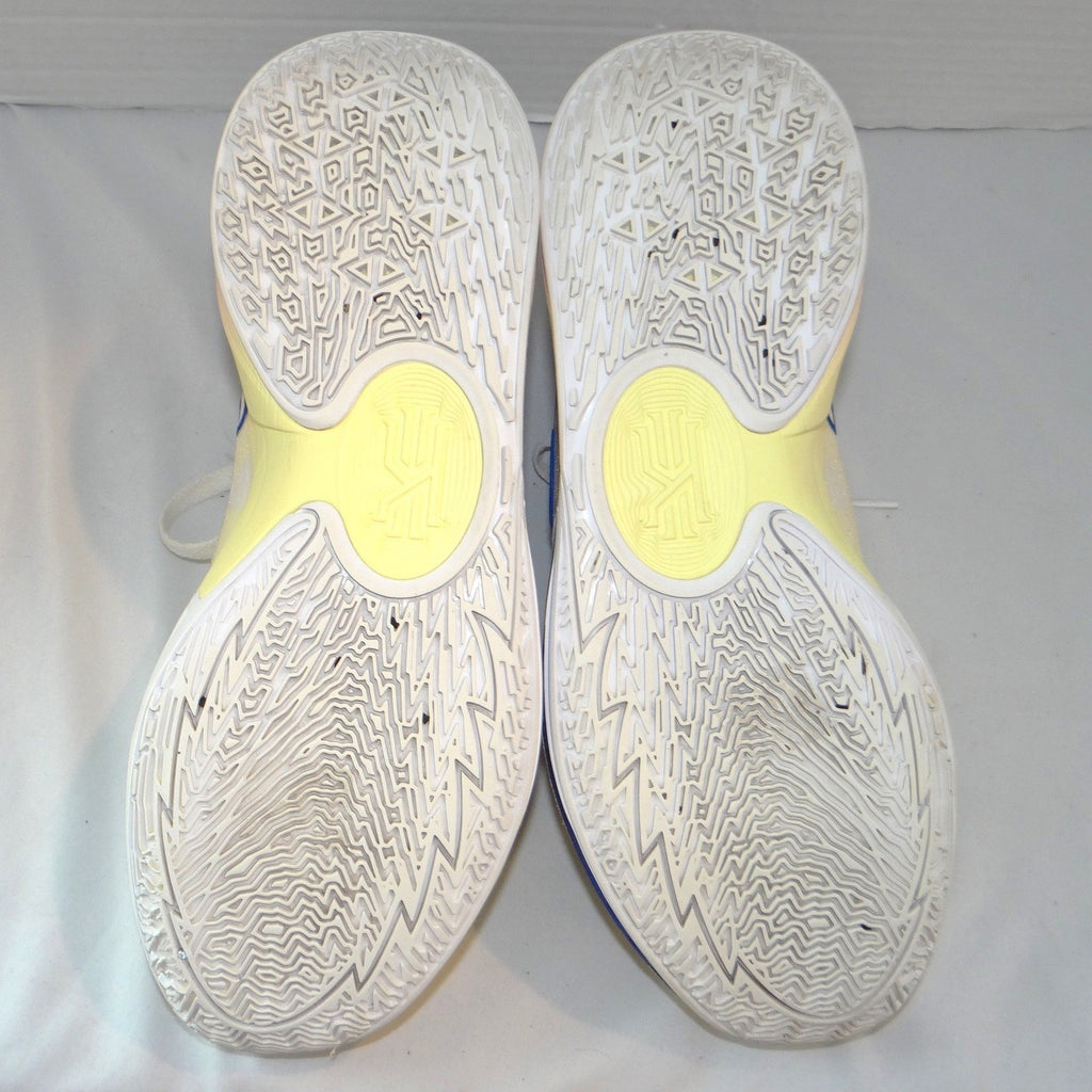 Nike Kyrie Flytrap 5 Mens Basketball Shoes White Blue Yellow Size 9.5