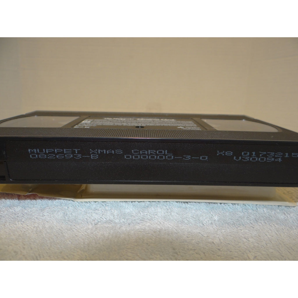 The Muppet Christmas Carol VHS 1993 Disney Jim Henson Michael Caine Clamshell G