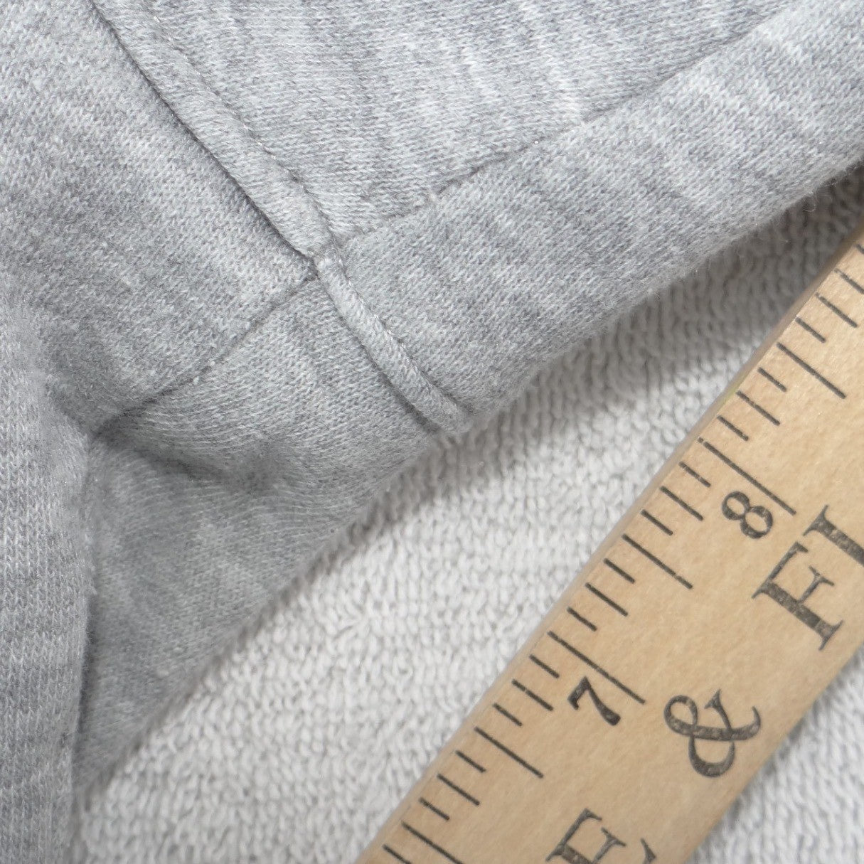 Tommy Hilfiger Boys Gray Navy Blue Logo Fleece Sweat Shorts Size M 10/12