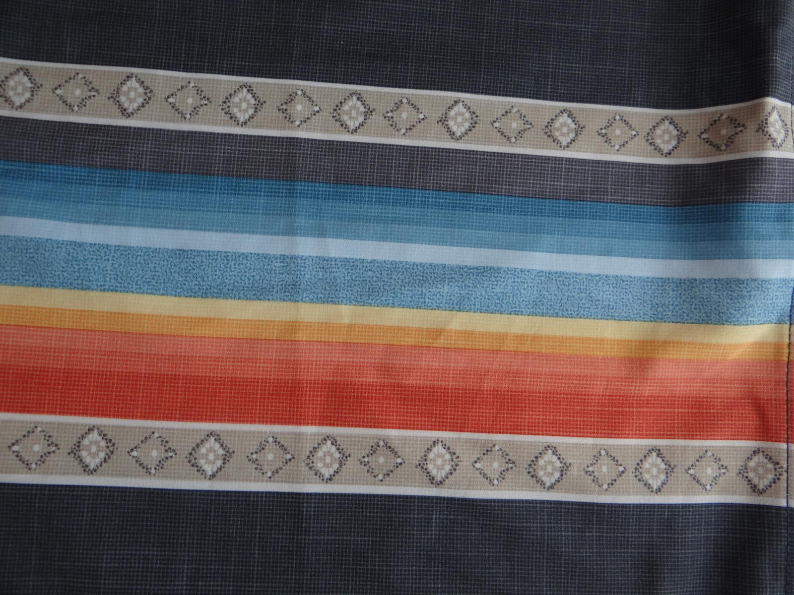 Men's Surf Shorts with Colorful Stripes Size 40