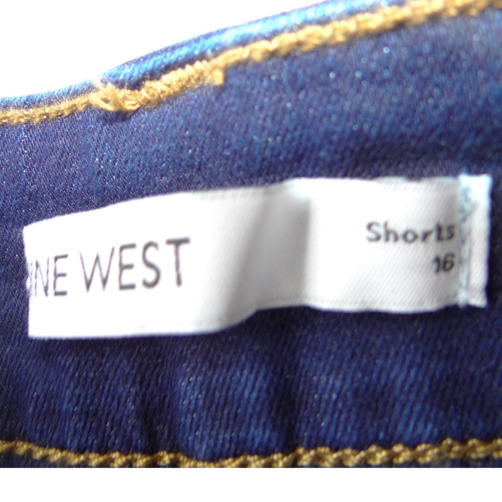 NWT-Nine West Womens High Rise Button Fly Denim Shorts Dark Wash Rinse