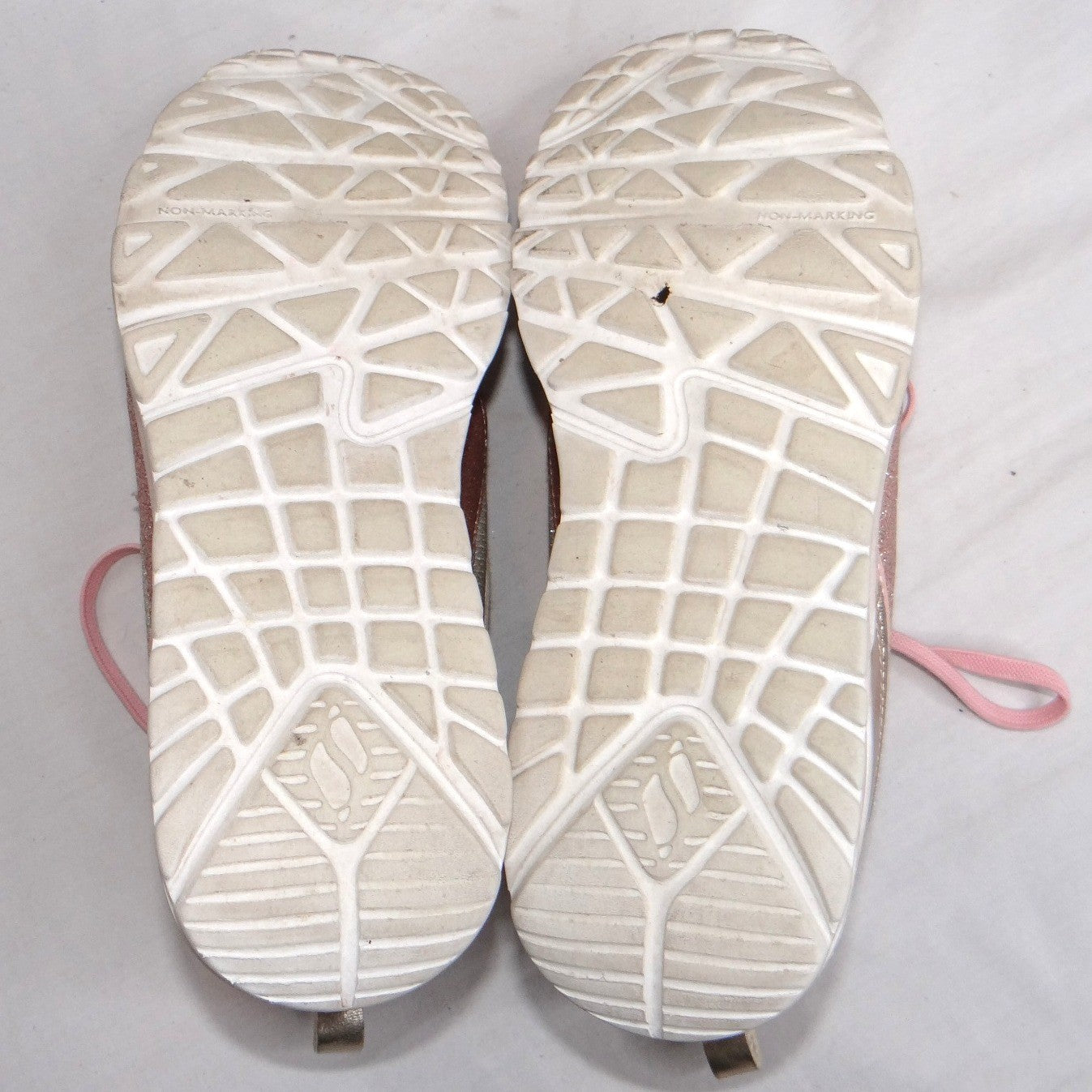 Skechers Kids Girls Sneakers Pink Gold Glitter Memory Foam Size 5