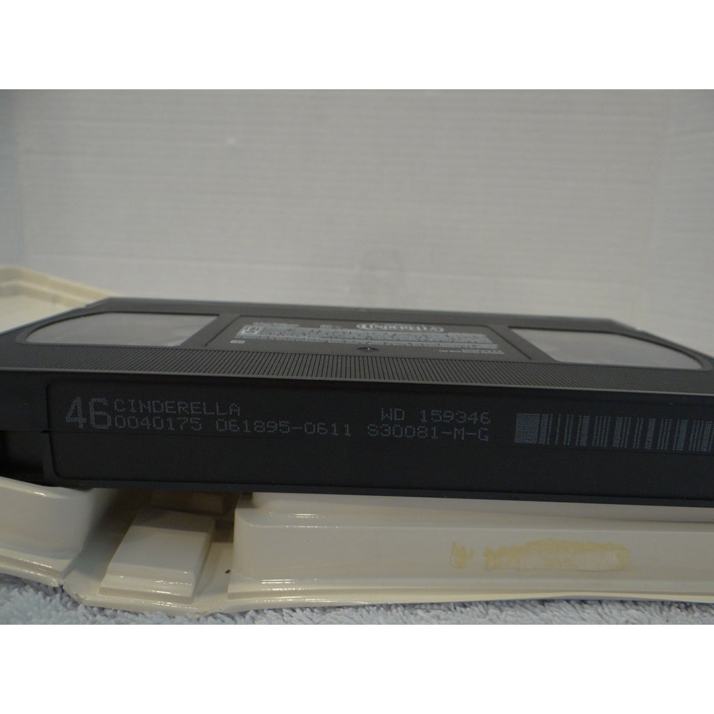 Walt Disney Masterpiece Cinderella VHS Clamshell Case Digitally Mastered