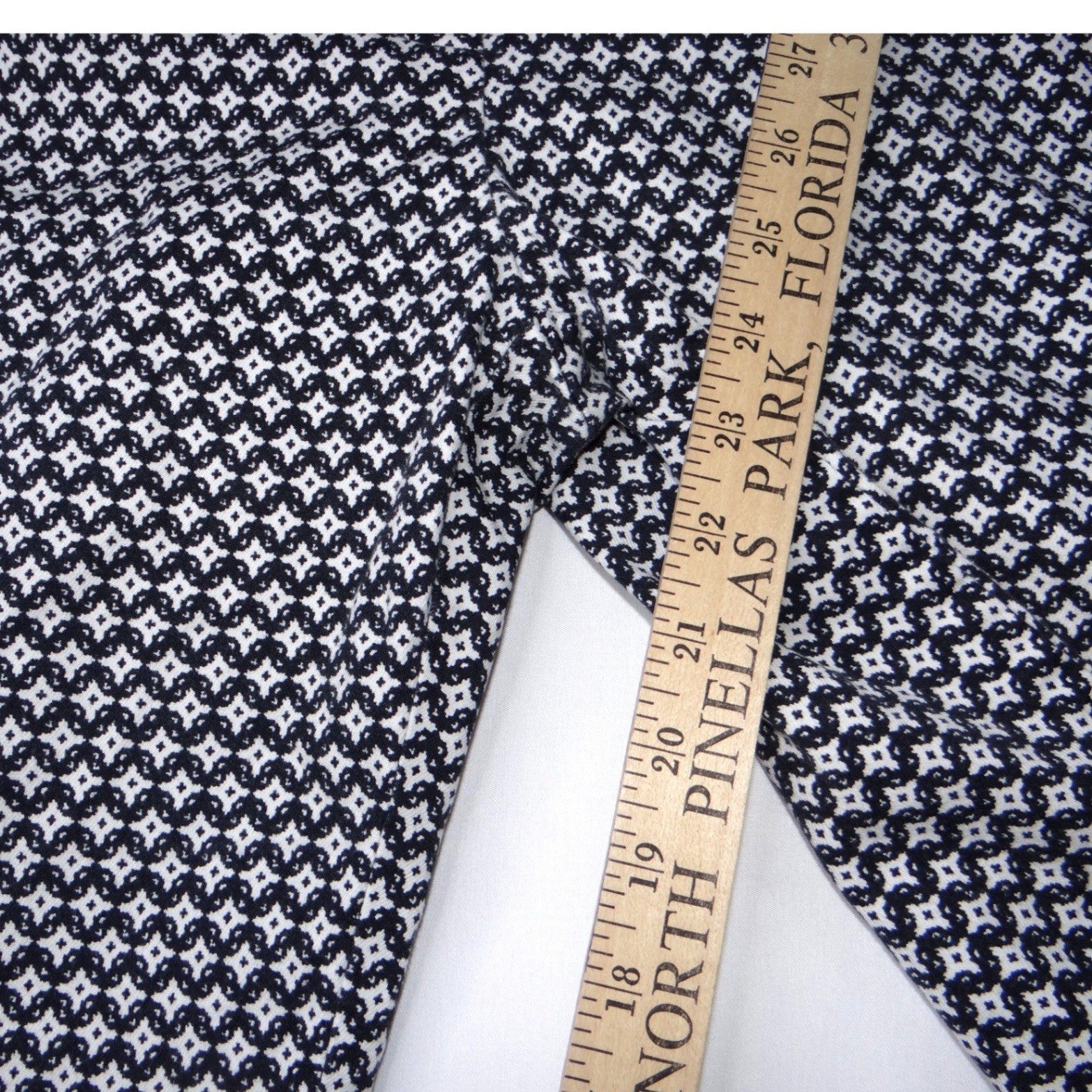 LOFT Outlet Petite Modern Trousers Pants Geometric Print Navy White Size 8P