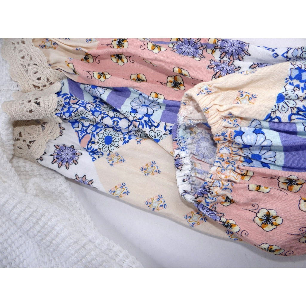 TRESICS White Waffle Knit Crochet Lace Patchwork Sleeve Sweater Women