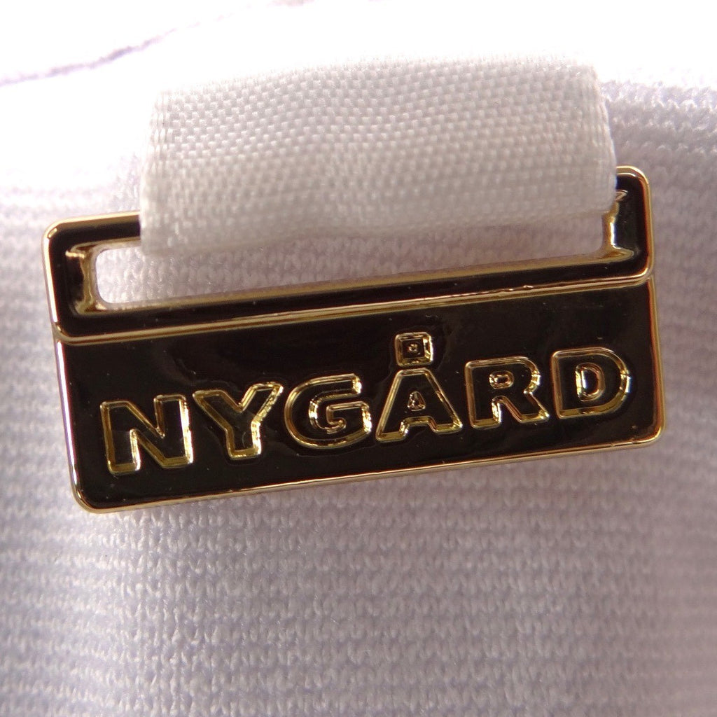 NWT-Nygard Slims White Capri Pants Womens Small Pull On Tummy Control MSRP $49