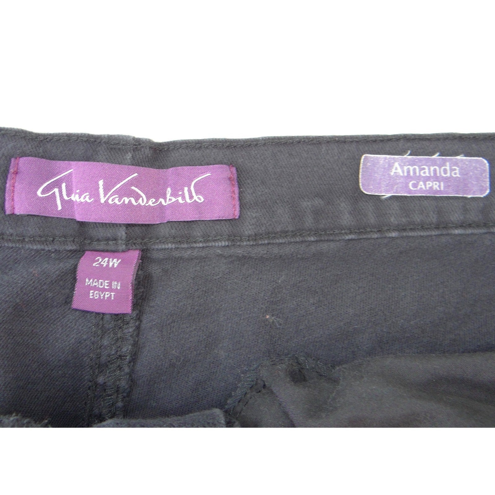Gloria Vanderbilt Amanda Capri Black Plus Size 24W Rhinestone Pocket Jeans