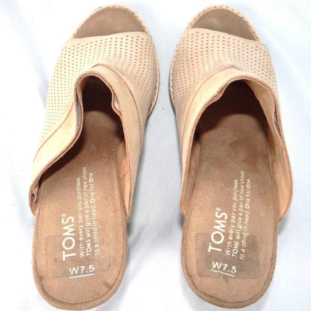 TOMS Majorca Perforated Suede Mules Sand Tan Block Heel Sandals Womens 7.5