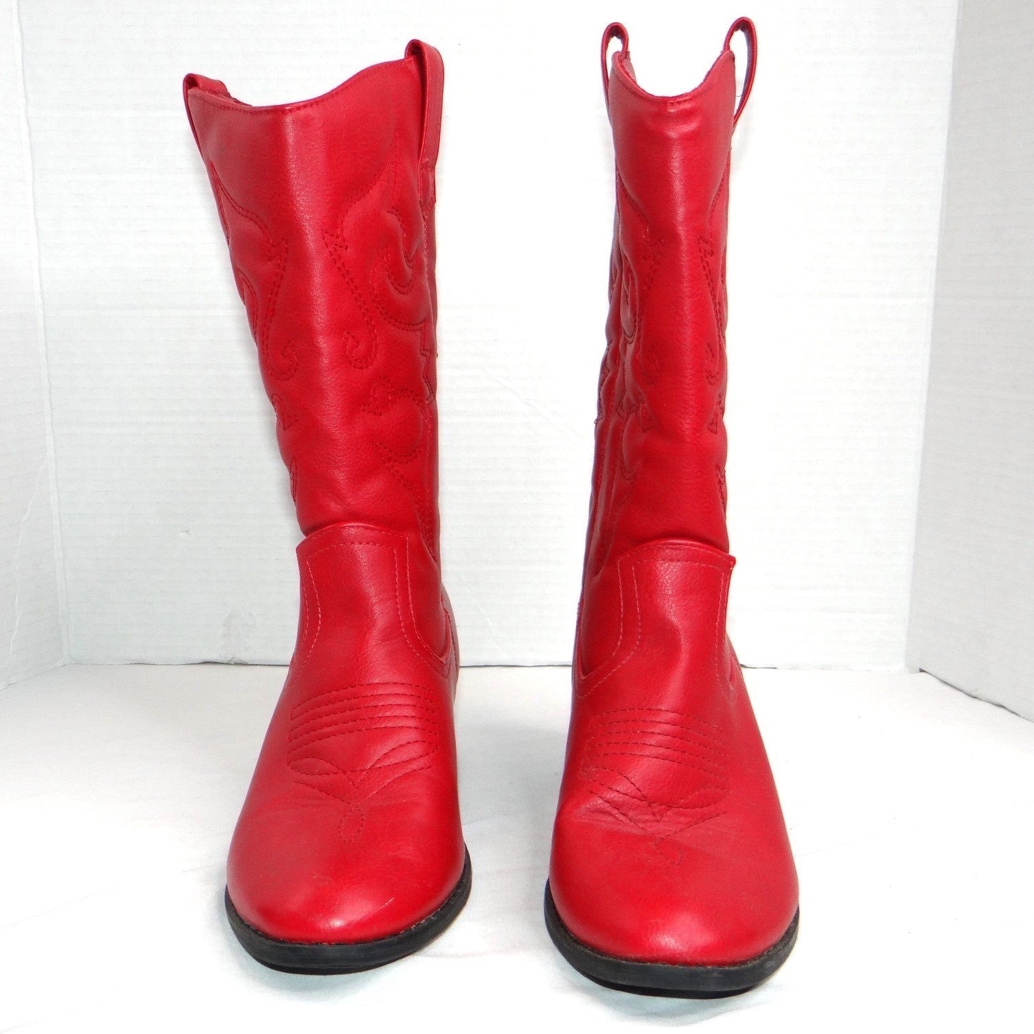Red Faux Leather Cowgirl Boots Women's Size 6M US Embroidered Chunky Heel