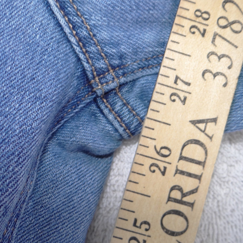 American Eagle Mom Jean Light Wash Distressed Ripped High Rise Denim