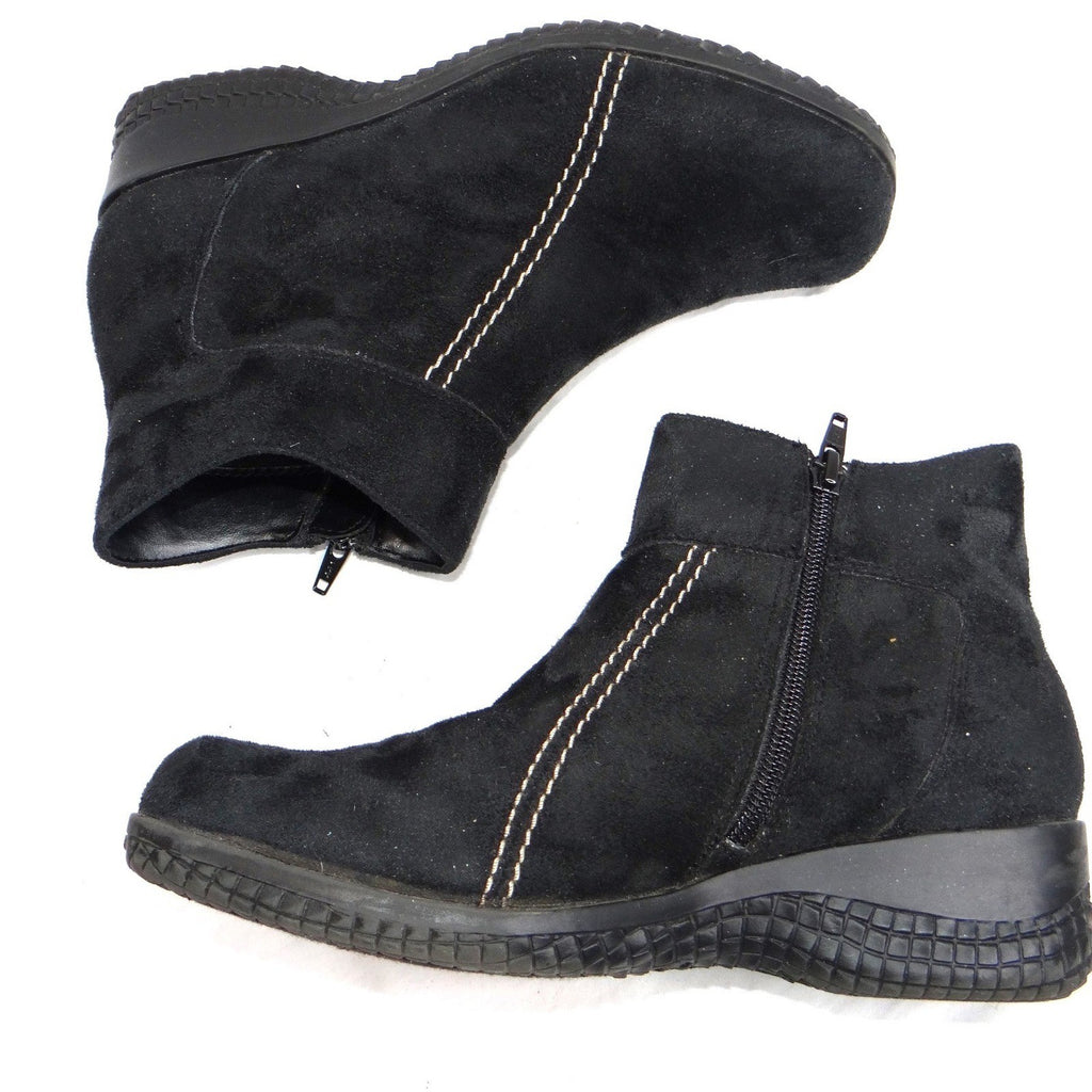 Basic Editions Women Black Suede Side Zip Ankle Boots Wide Width Size 8