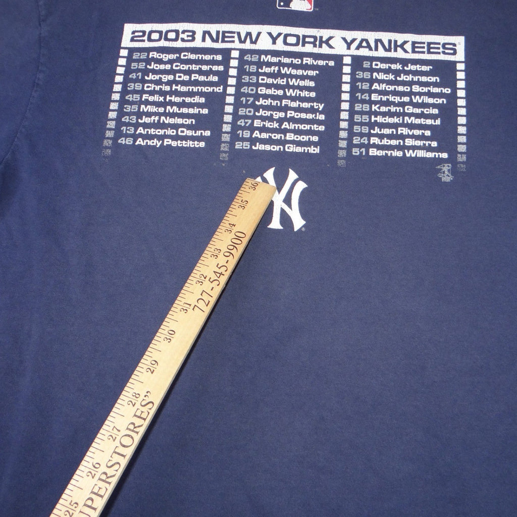Majestic MLB 2003 Playoffs New York Yankees Baseball TShirt Mens Read Distressed