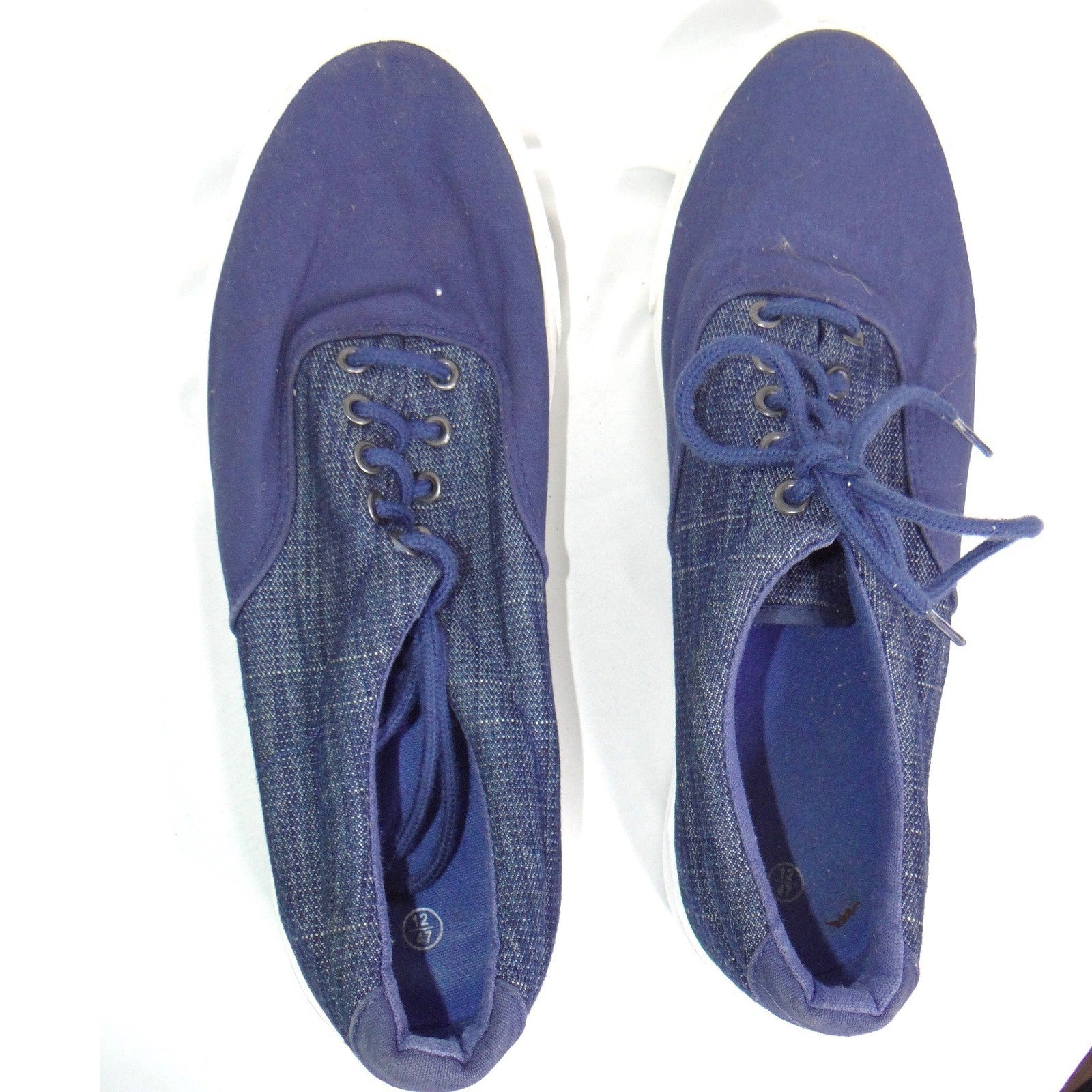 Navy Blue Canvas Low Top Sneakers Mens Size 12 Lace Up Mixed Texture