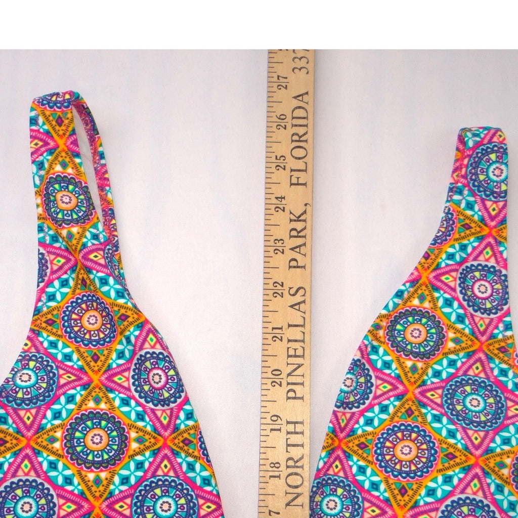NWT-Volcom Womens Geometric Mandala Print Cut Out Monokini Swimsuit AST M