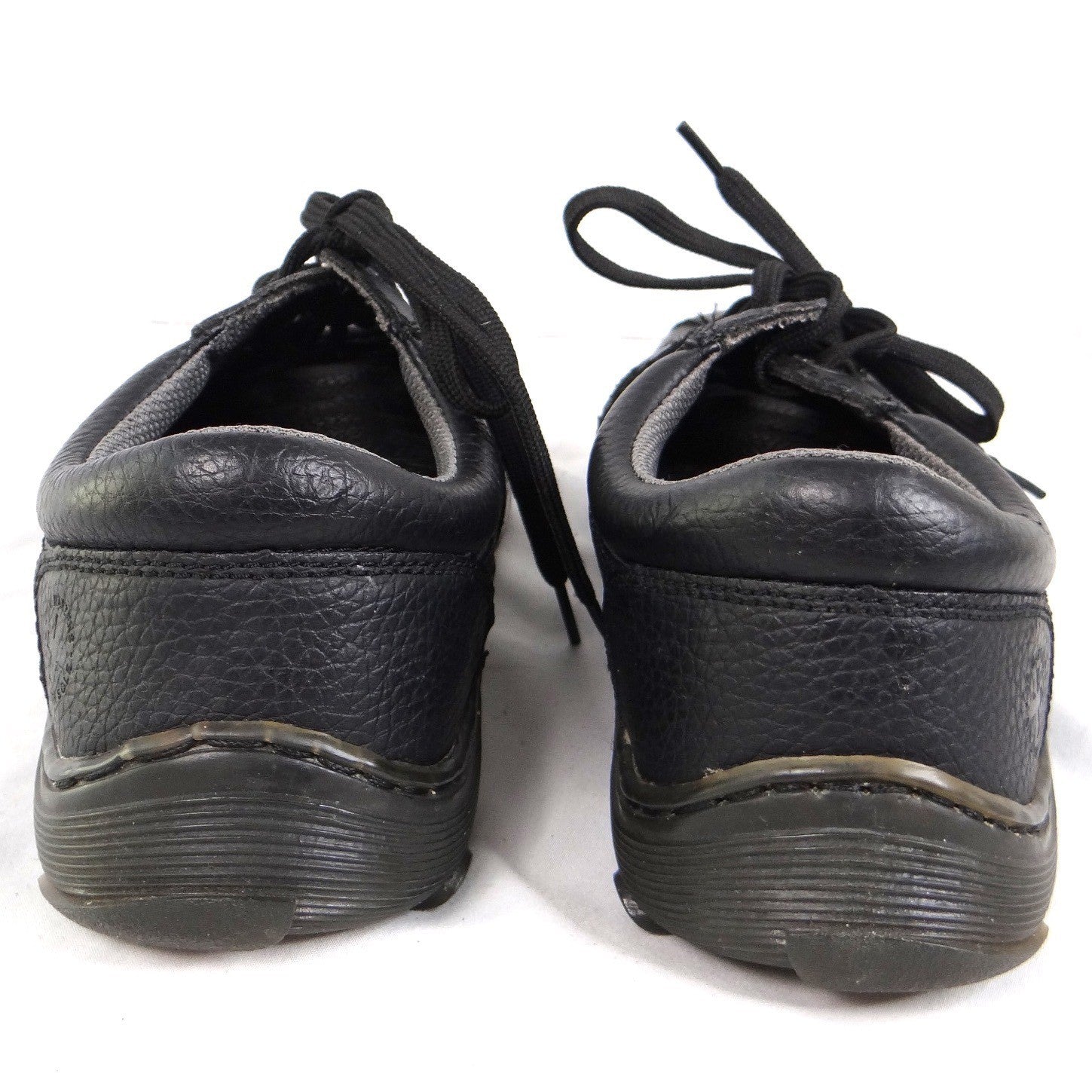 Dr. Martens Pembroke Black Pebbled Leather Low Top Sneakers Mens 11