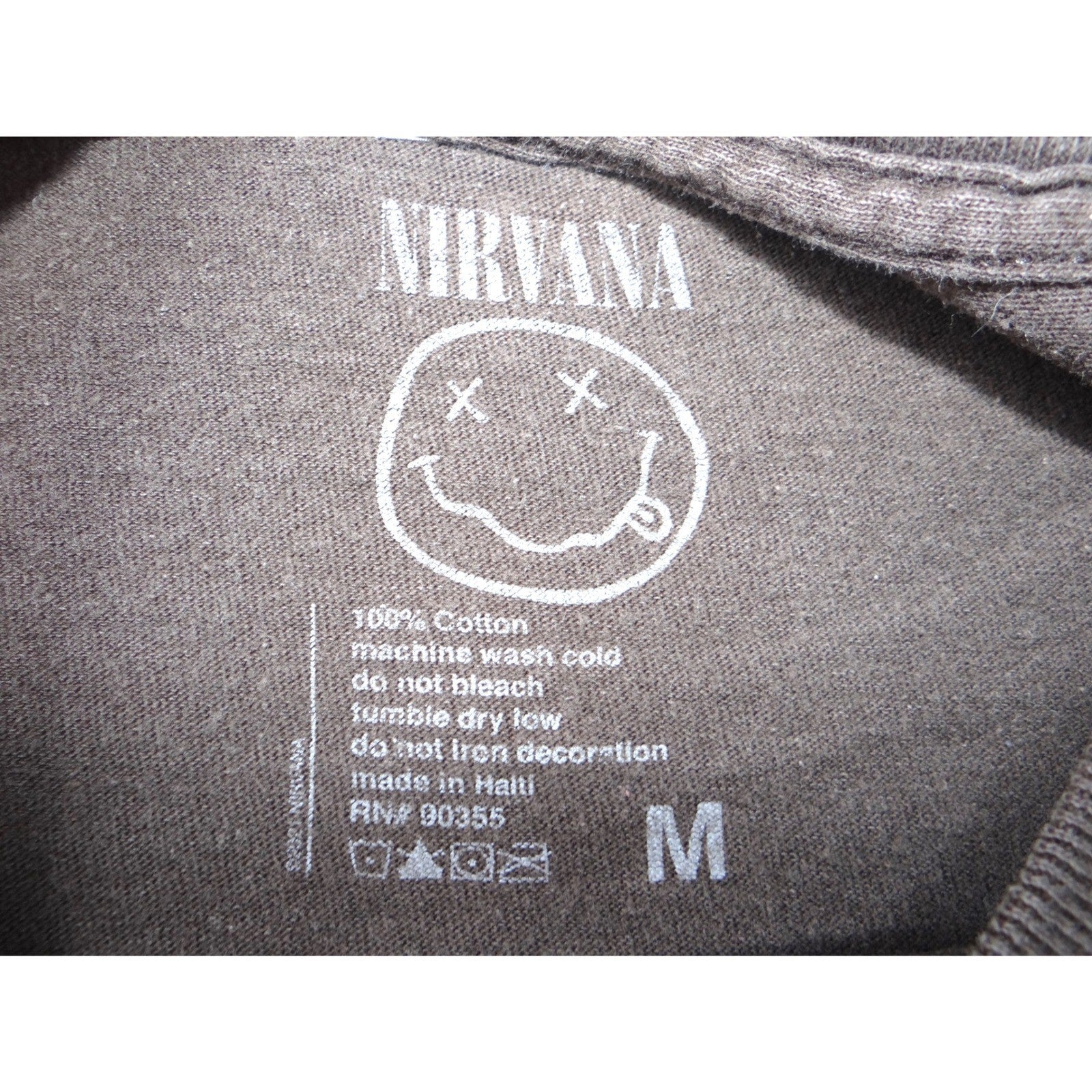 Nirvana Band Photo T Shirt Men's Size Medium Brown Short Sleeve Graphic Tee