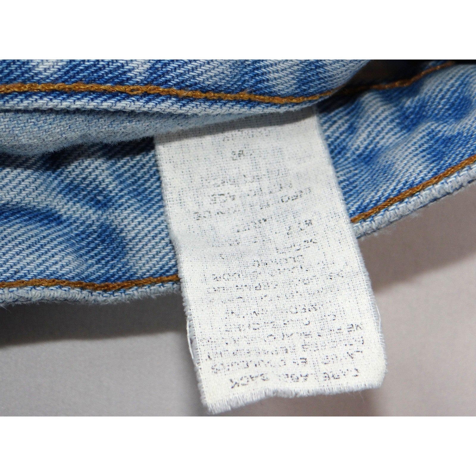 Vintage Y2K Tommy Hilfiger Light Wash Denim High Waisted Shorts Womens Size 8