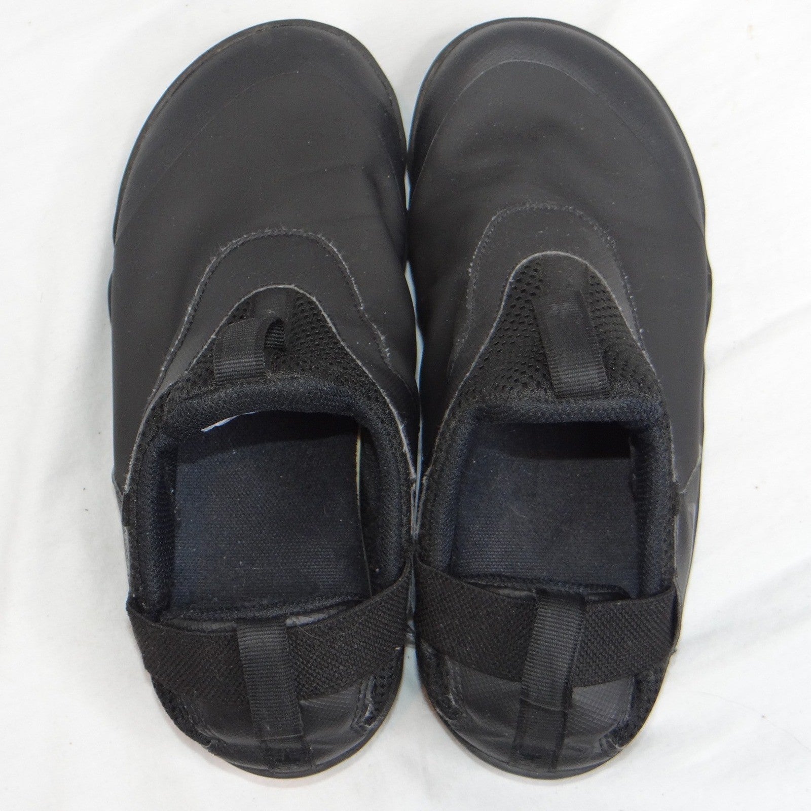 Nike Zoom Pulse Triple Black Nursing Shoes CT1629-003 Sz 5