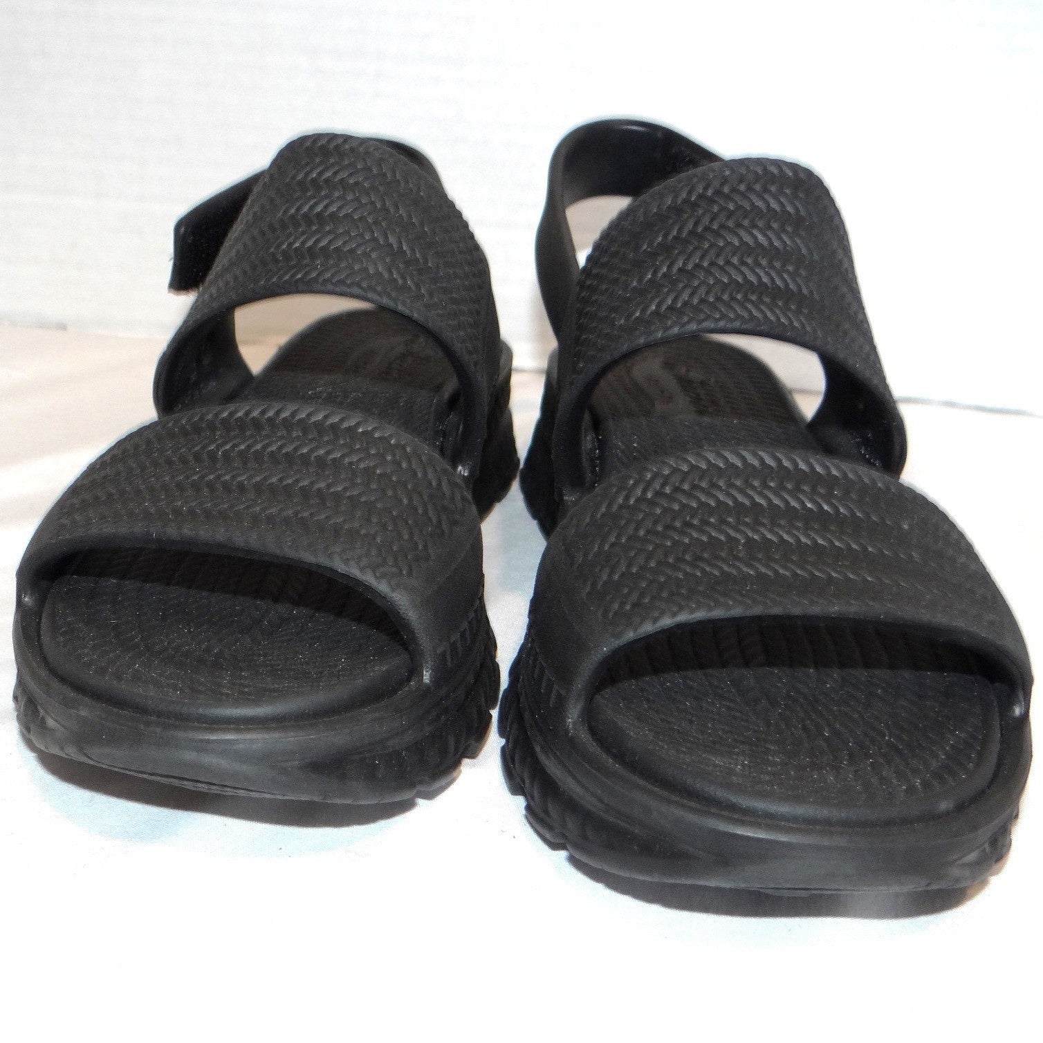 Skechers Arch Fit Footsteps Pixie Dust Black Slingback Sandals 111461 Womens 5