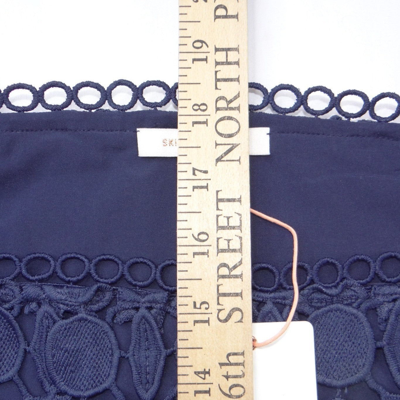 NWT-Skies Are Blue Navy Blue Geometric Eyelet Lace Tank Top Camisole Small