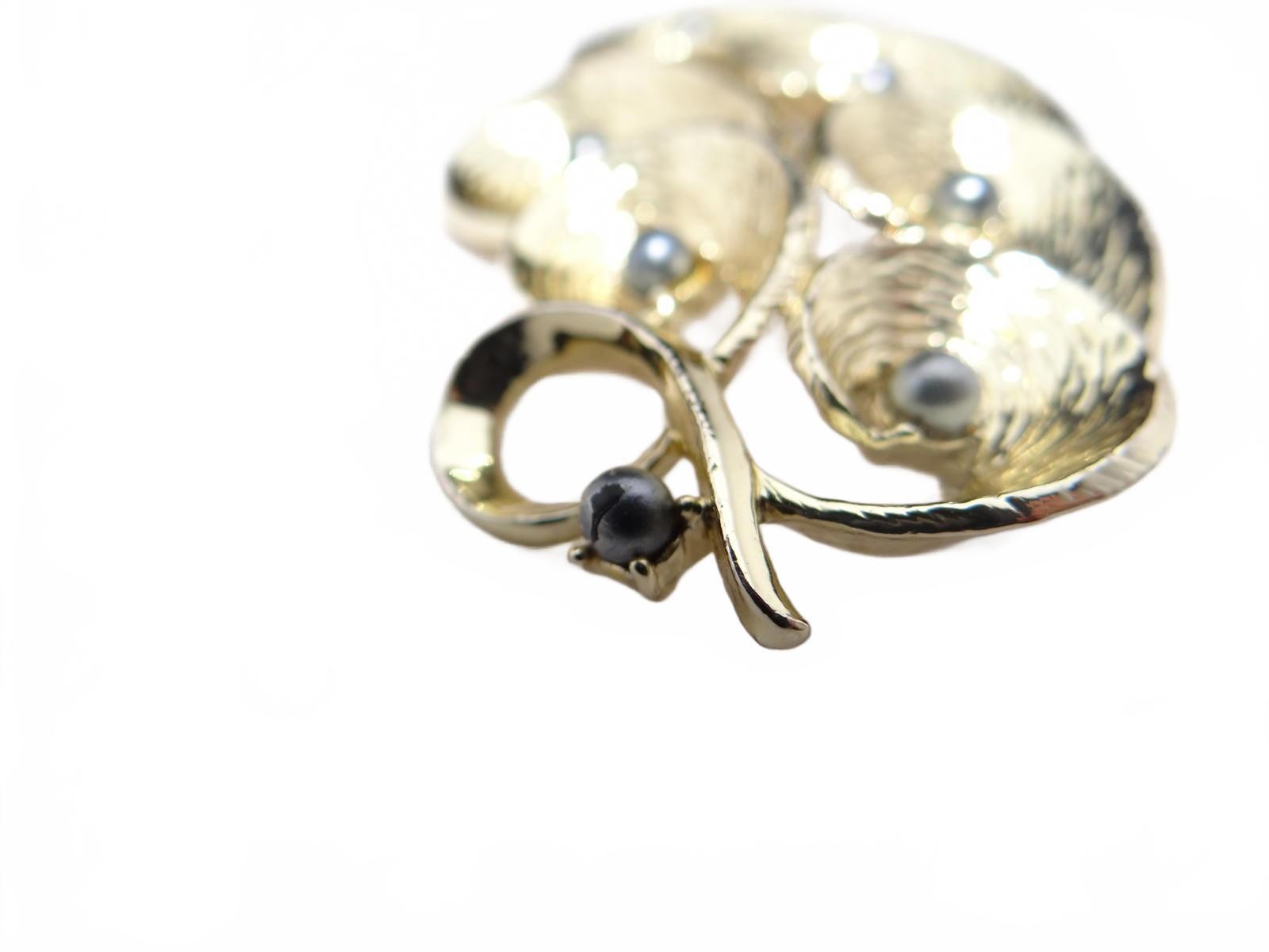 Silver-Tone Brooch with Black Pearls