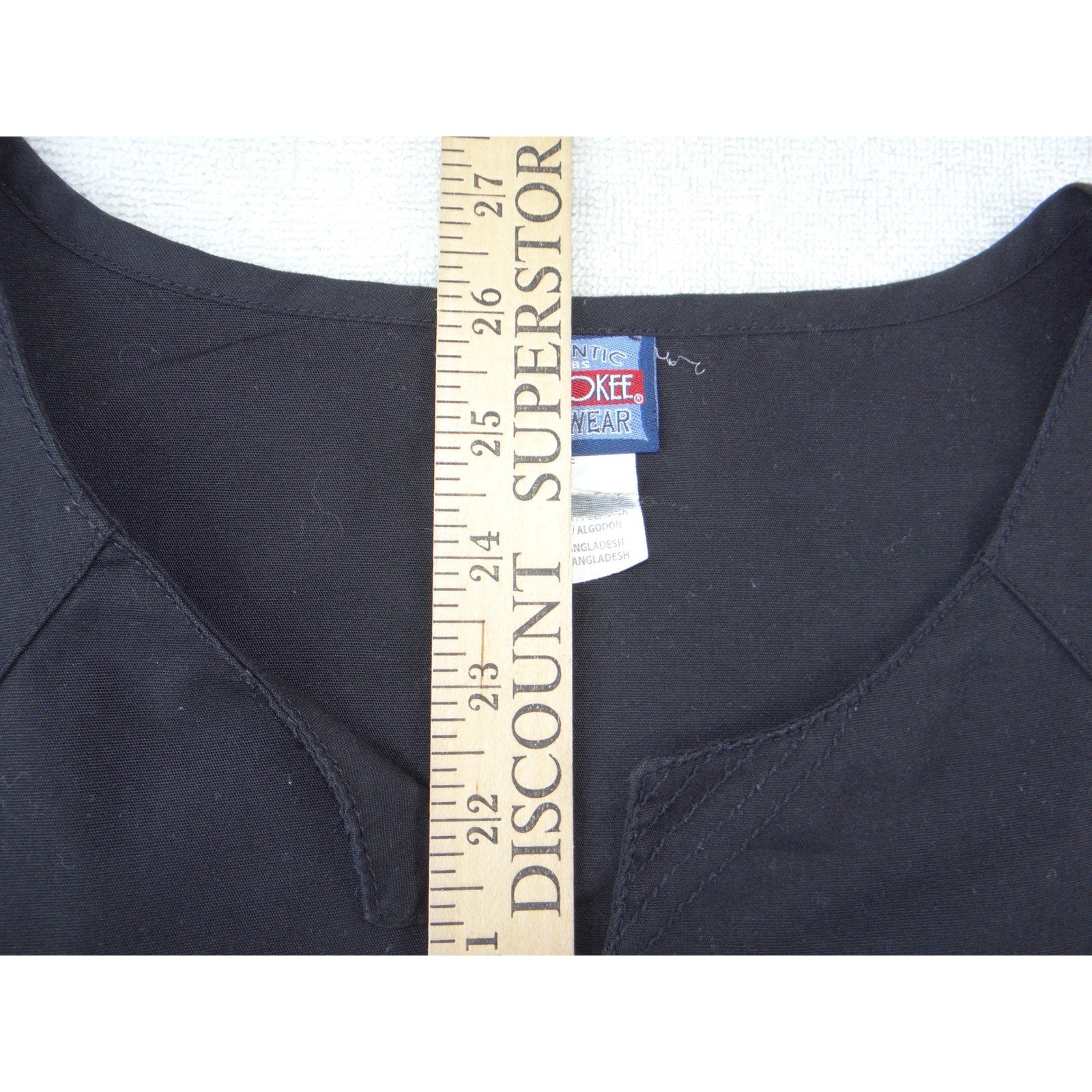 Cherokee Workwear Black Scrub Top Womens Large Notched V-Neck Cinched Back 2223