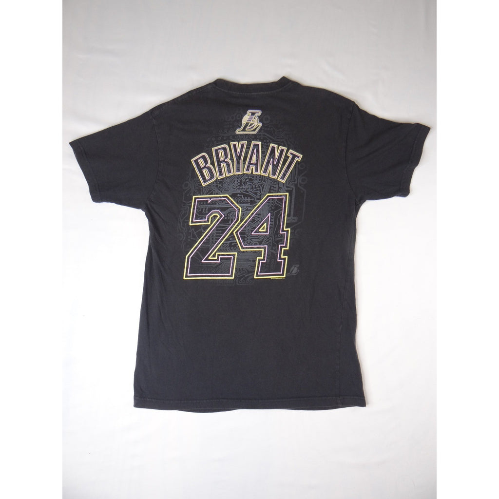 Los Angeles Lakers Kobe Bryant 24 Majestic NBA Basketball T Shirt Mens M