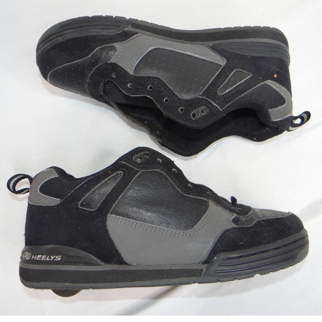 Heelys Youth Style 7097 Black Grey Skate Shoes with Wheels Size 5 Women - Read