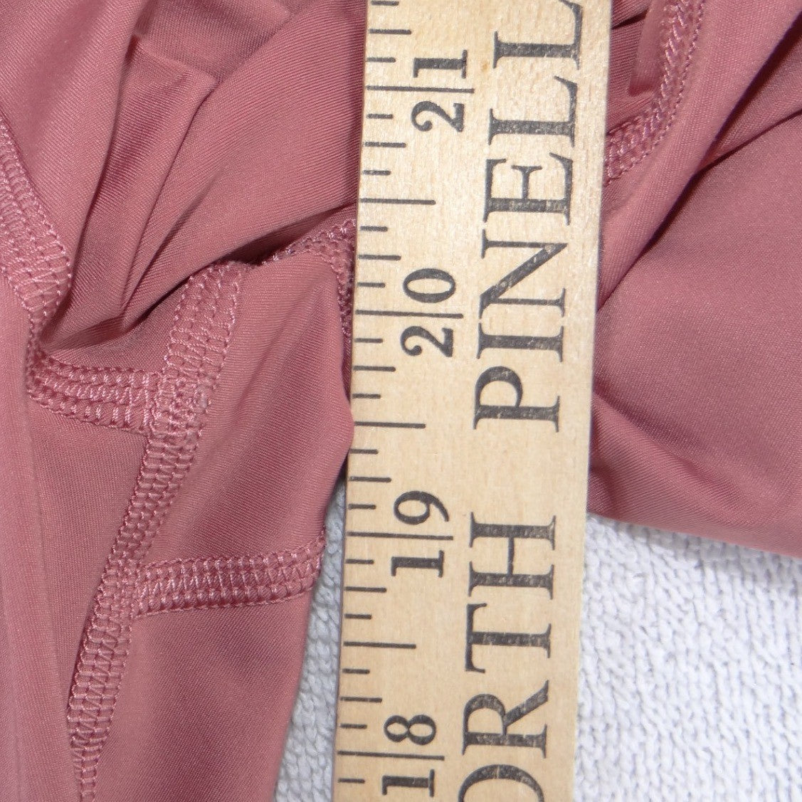 Lululemon Invigorate High-Rise Crop 23 Brier Rose Pink Leggings Size 8