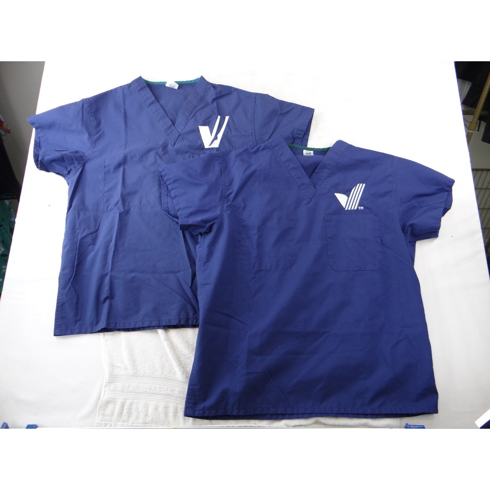 Medline AngelStat Navy Blue V-Neck Scrub Tops Lot of 2 Medium