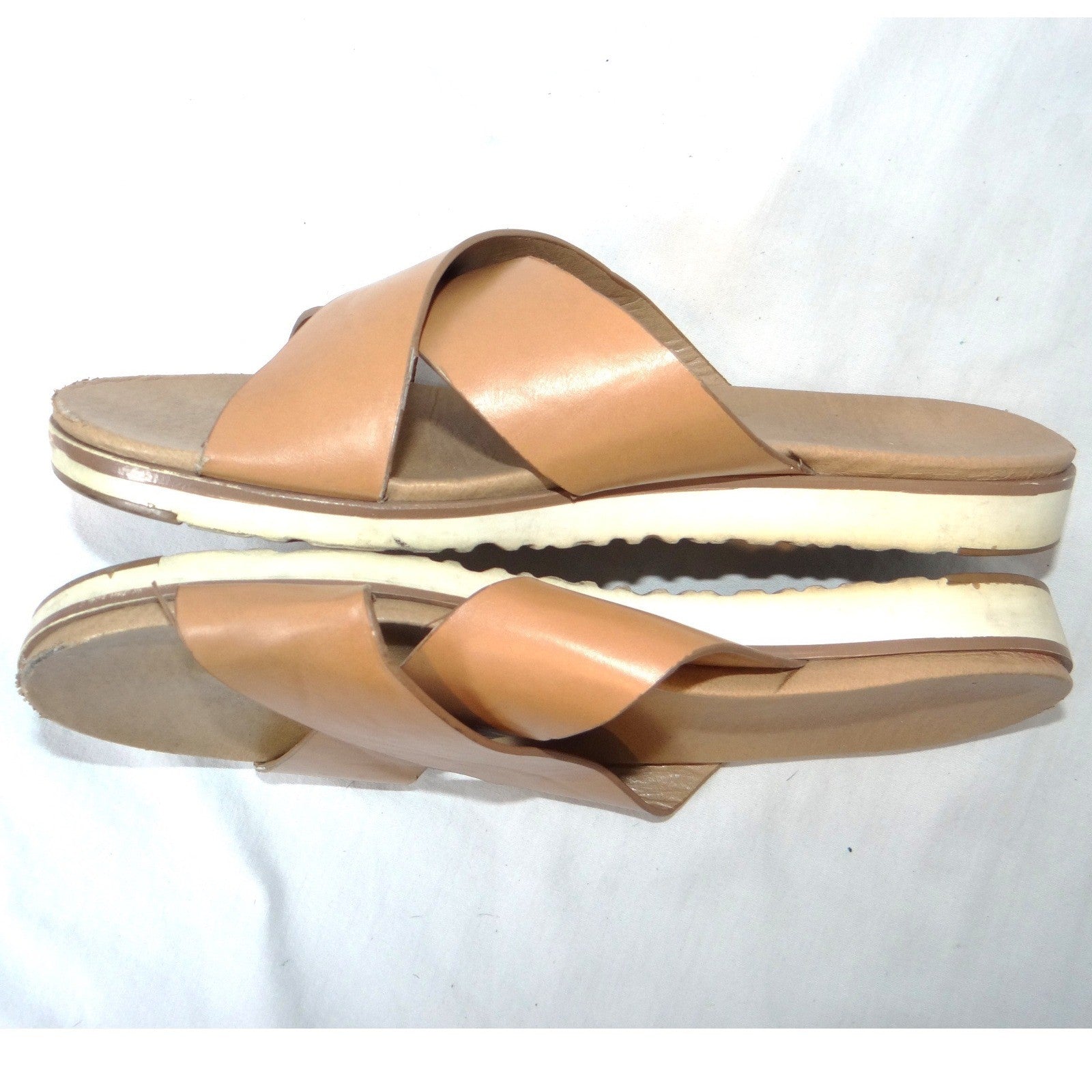 Catherine Malandrino Tan Leather Cross Strap Slide Sandals Womens 7.5 Brown