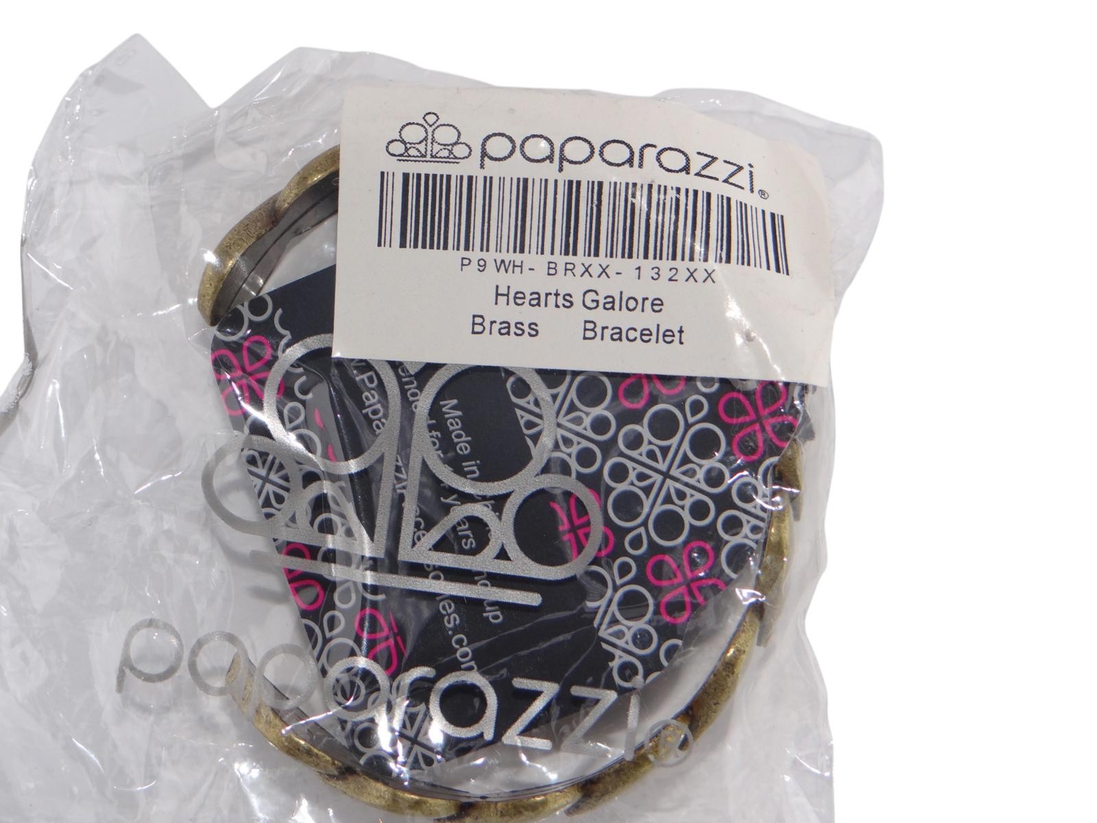 Paparazzi Hearts Galore Brass Bracelet