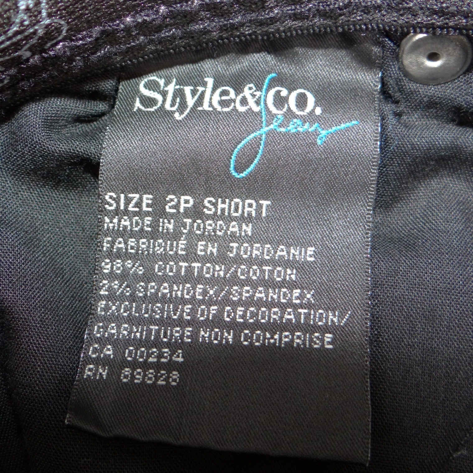Style & Co Black Straight Leg Jeans Petite 2P Short Dark Wash Stretch Denim