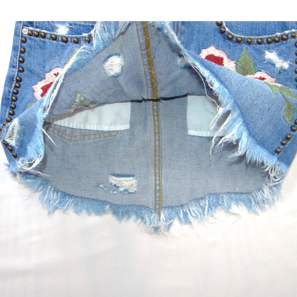 Free People Embroidered Rose Studded Distressed Denim Mini Skirt Blue Size 26