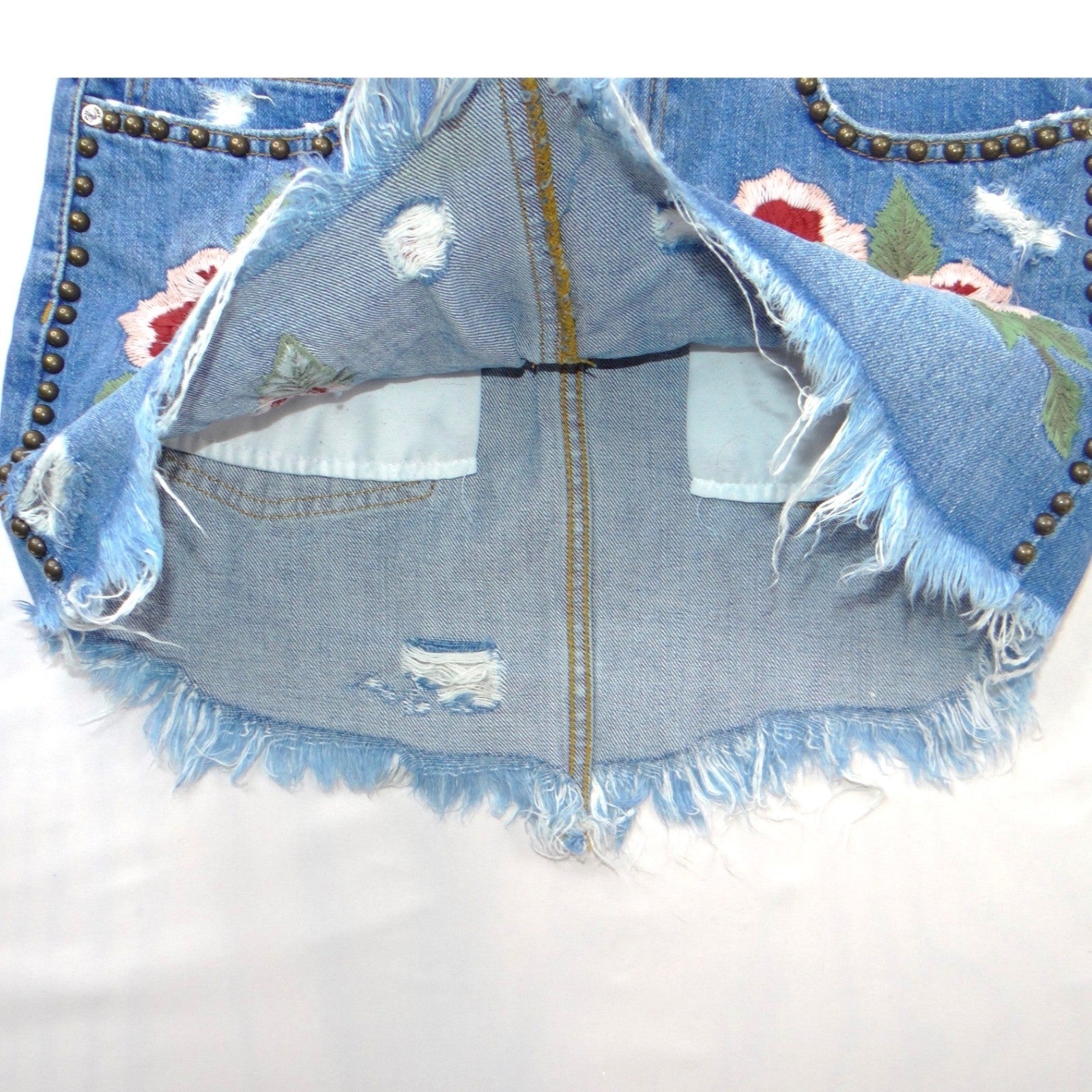 Free People Embroidered Rose Studded Distressed Denim Mini Skirt Blue Size 26