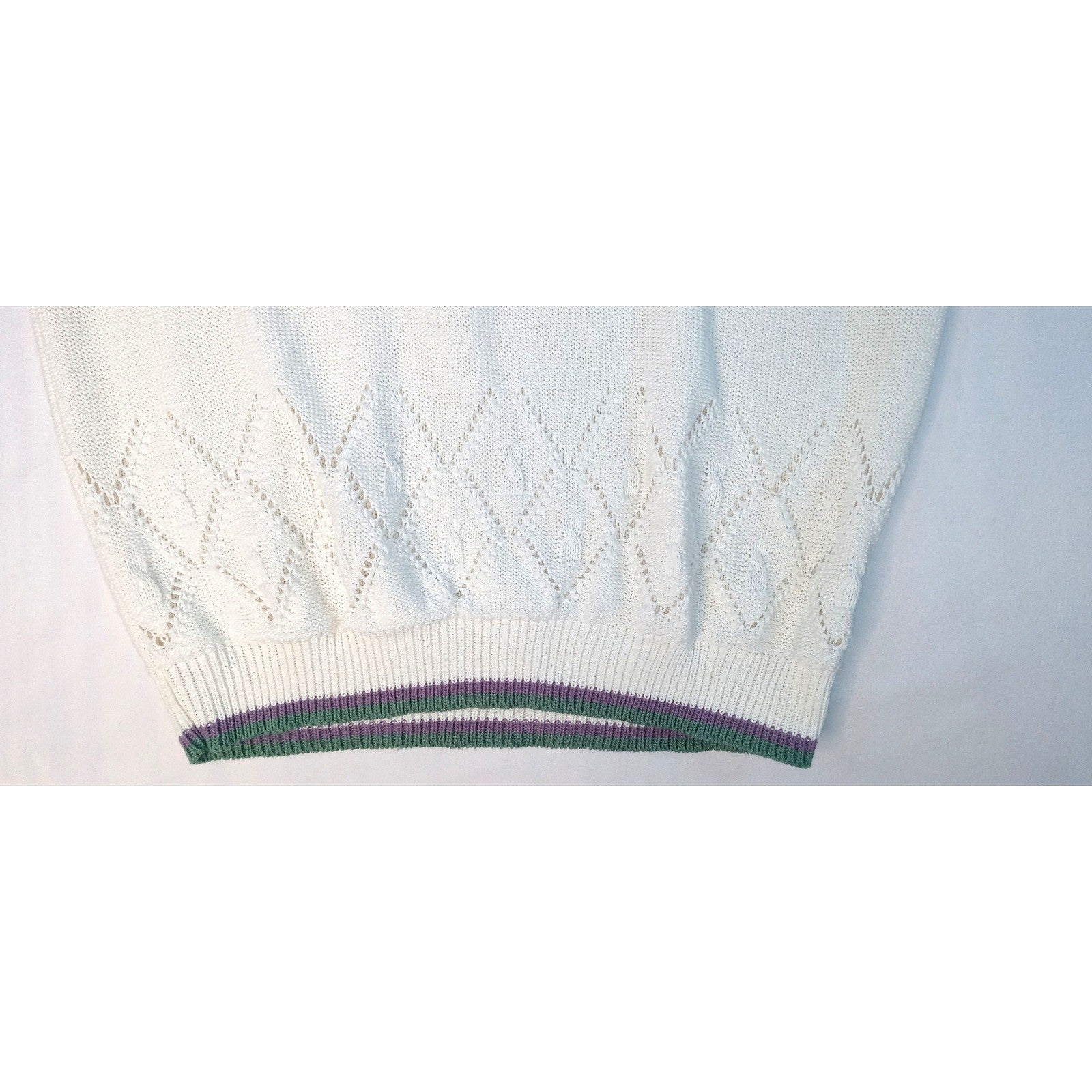 Cape Cod Sportswear Women's Cream Floral Embroidered Knit Sweater Medium