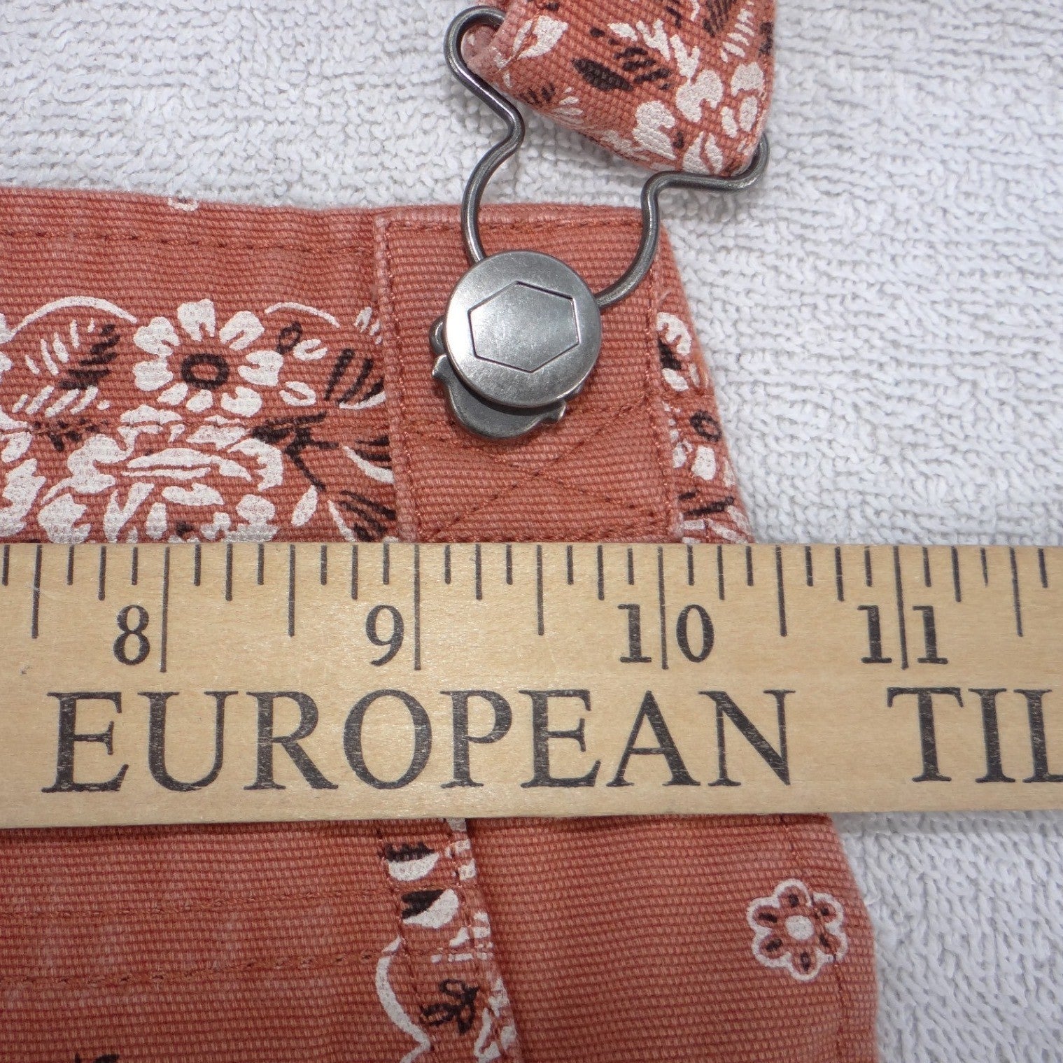 RVCA Womens Bandana Patchwork Overalls Clay Terracotta Floral Canvas Bib 27