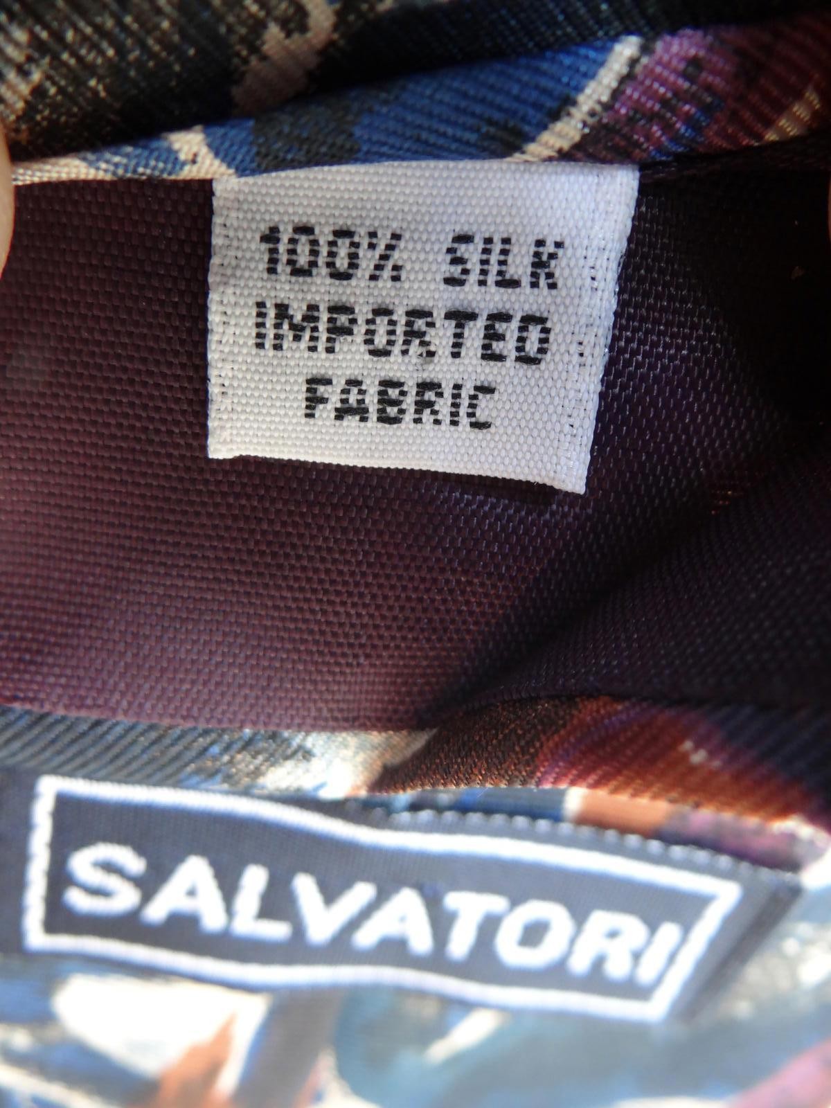 Vintage Salvatori Silk Leaf Pattern Tie - Perfect Accessory for Any Occasion