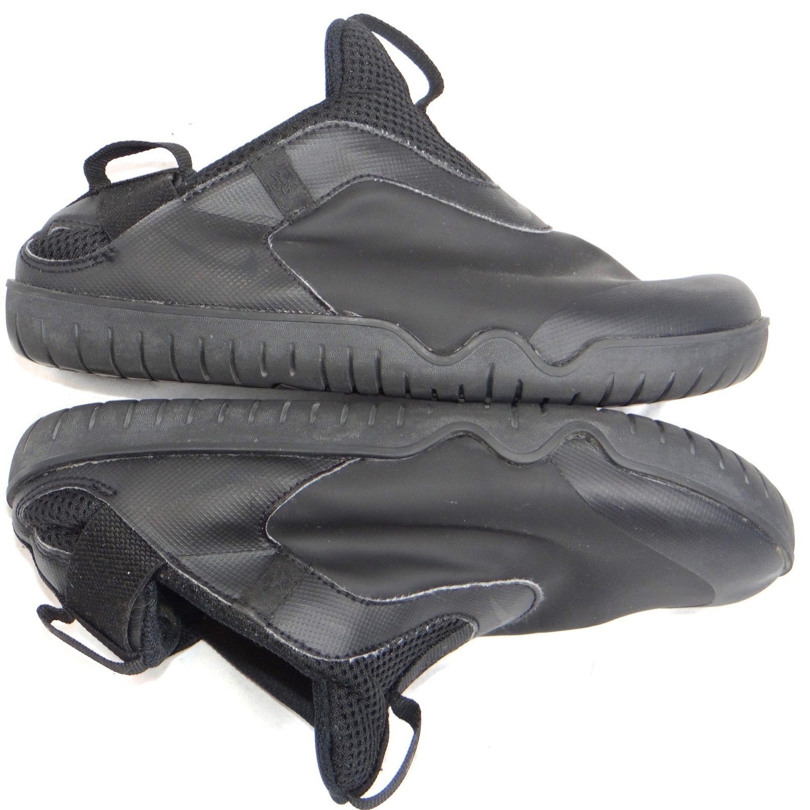 Nike Zoom Pulse Triple Black Nursing Shoes CT1629-003 Sz 5