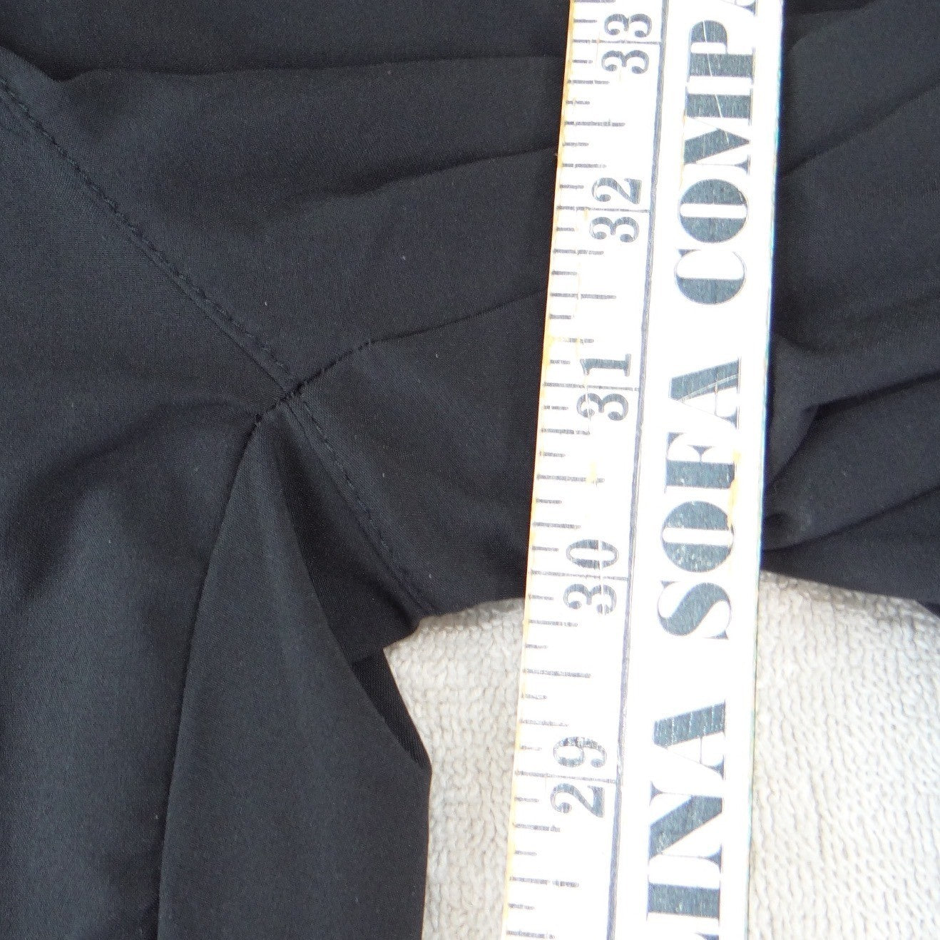 Athleta Womens Black Cargo Pants Straight Leg Pintuck Travel Hiking Size 4